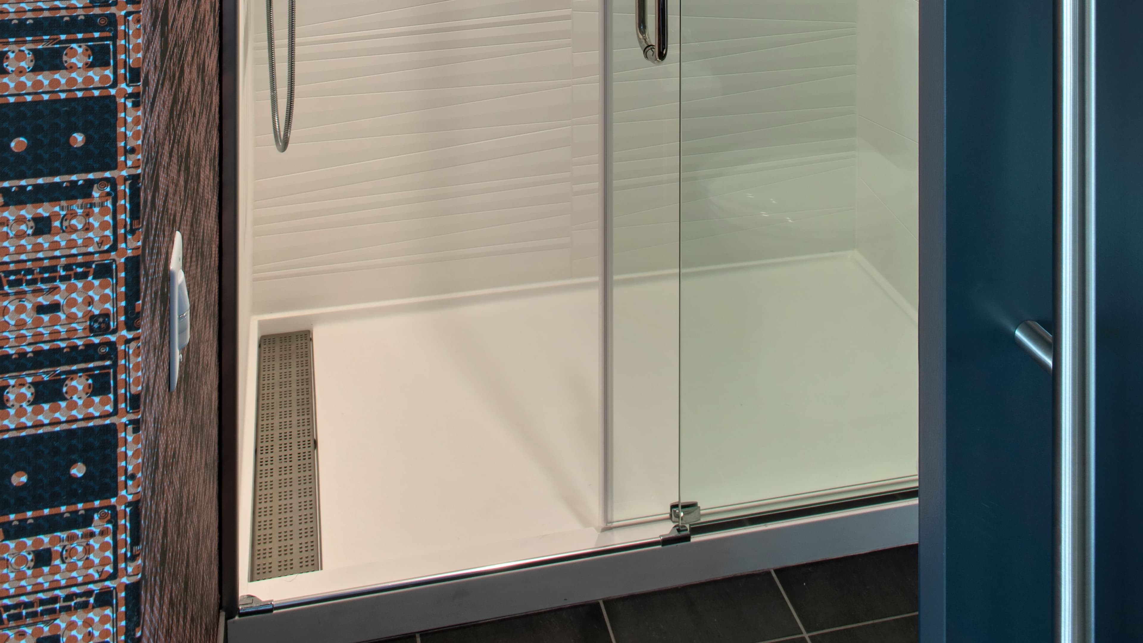 Aloft View - Image 2