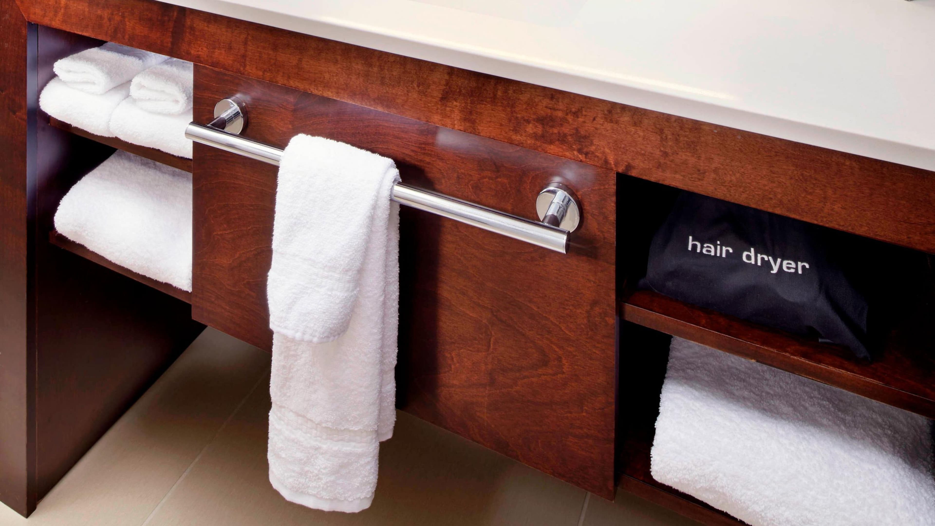 1 Bedroom Suite - Image 5