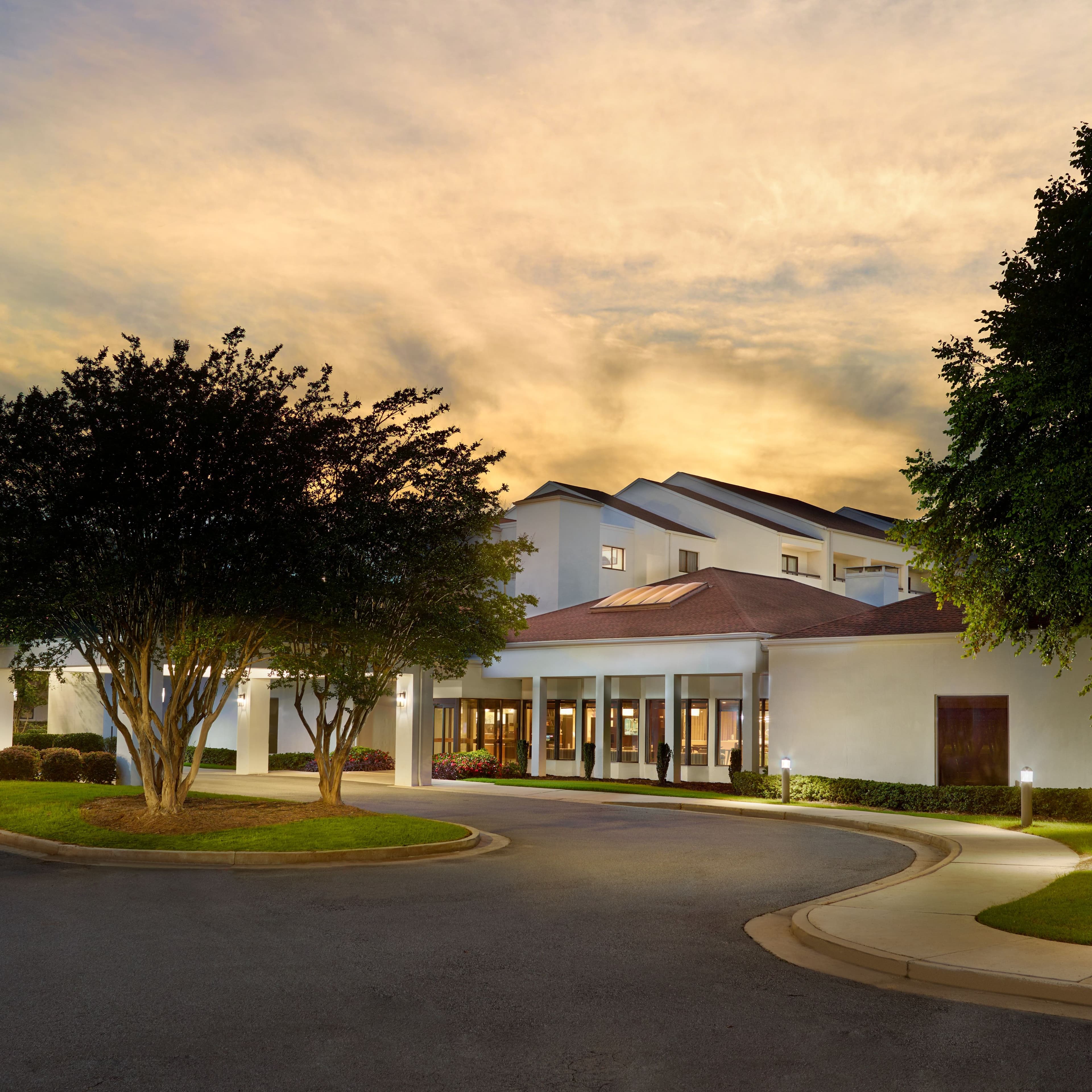 Courtyard Atlanta Executive Park/Emory