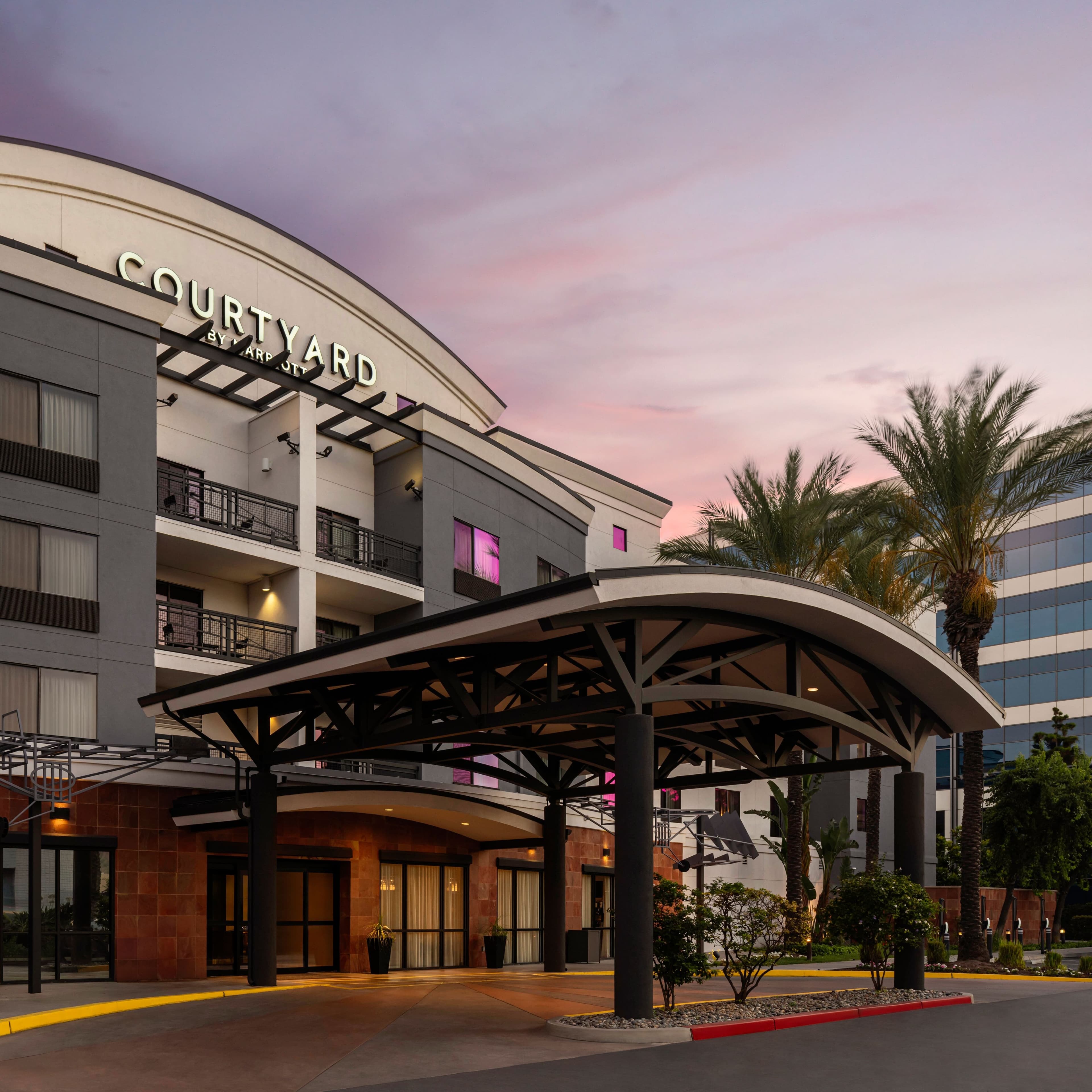 Courtyard Los Angeles Burbank Airport
