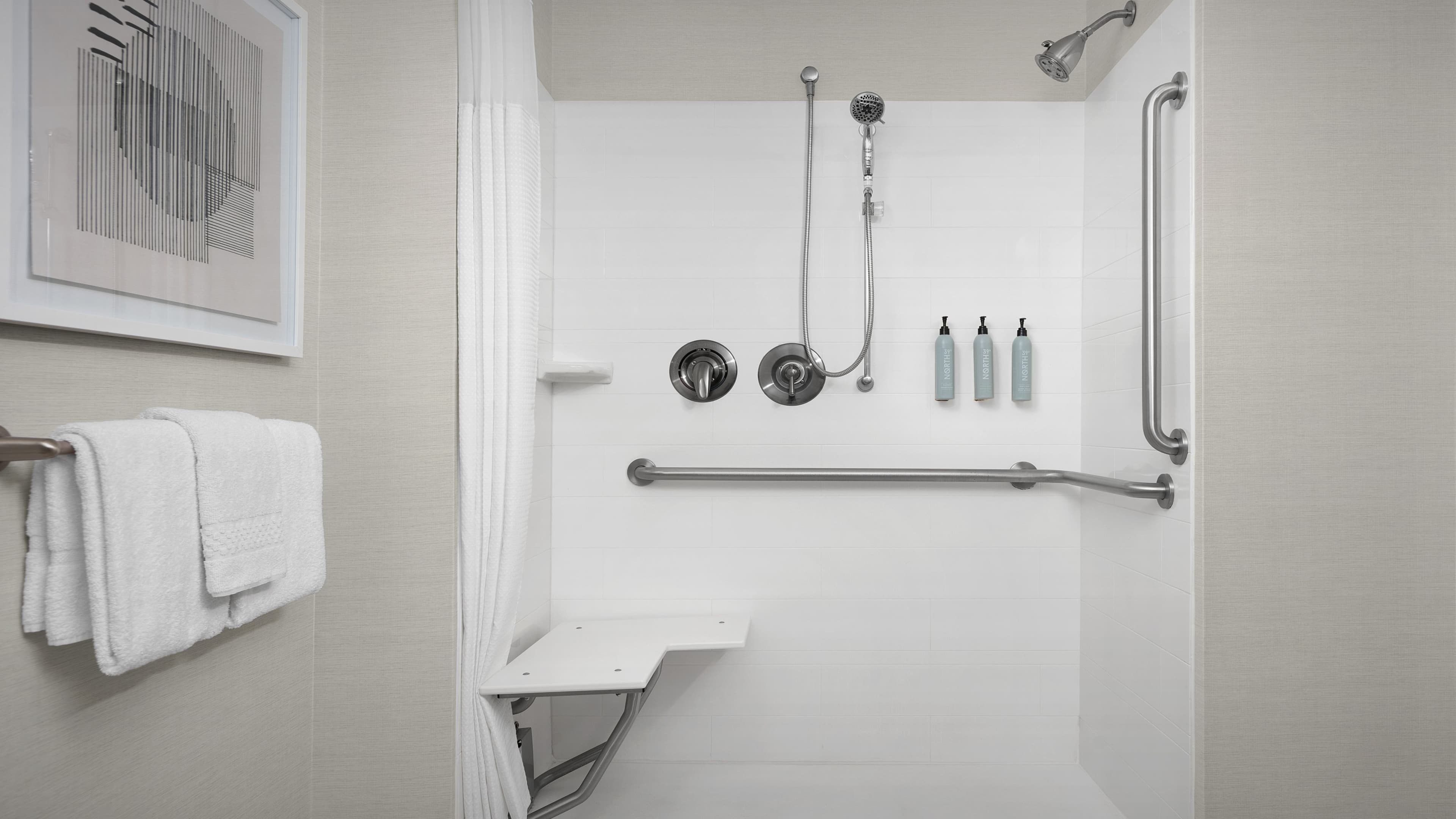 King Guest Room - Image 7