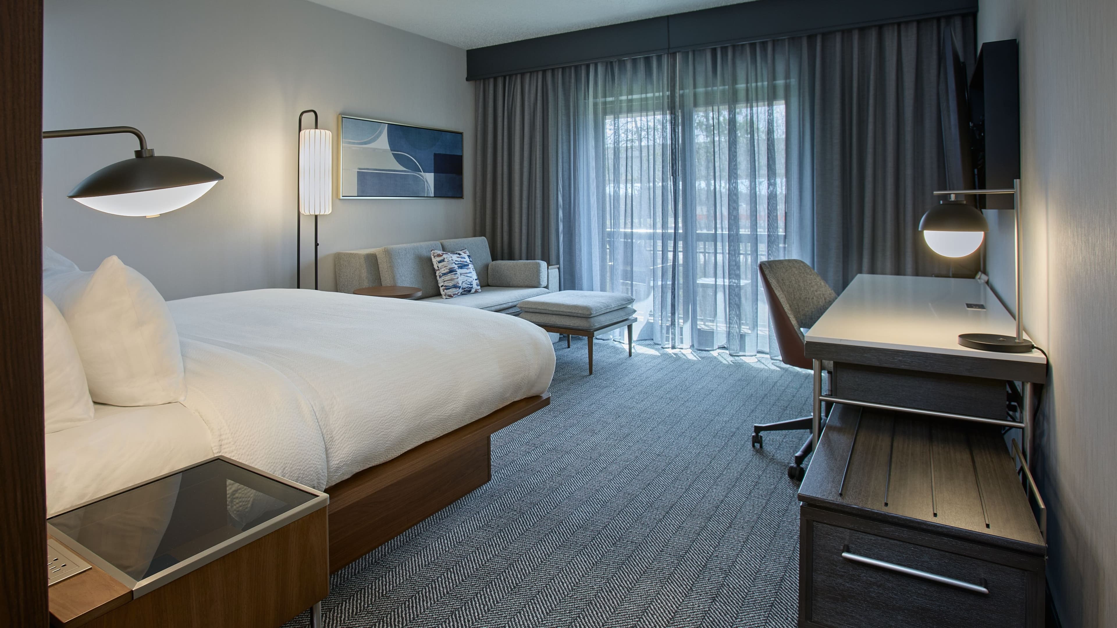 King withTwin Sofa Bed - Image 2