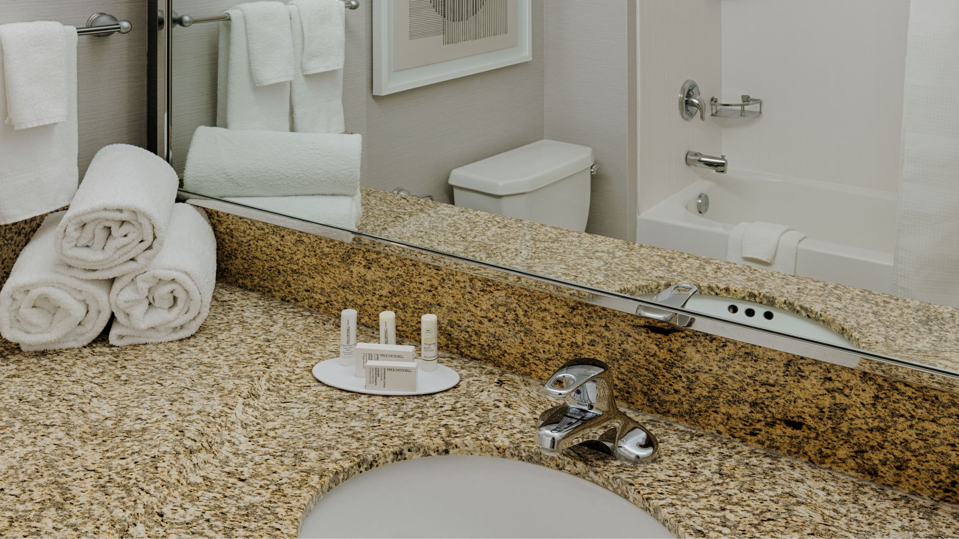 Two Double Guest Room - Image 3