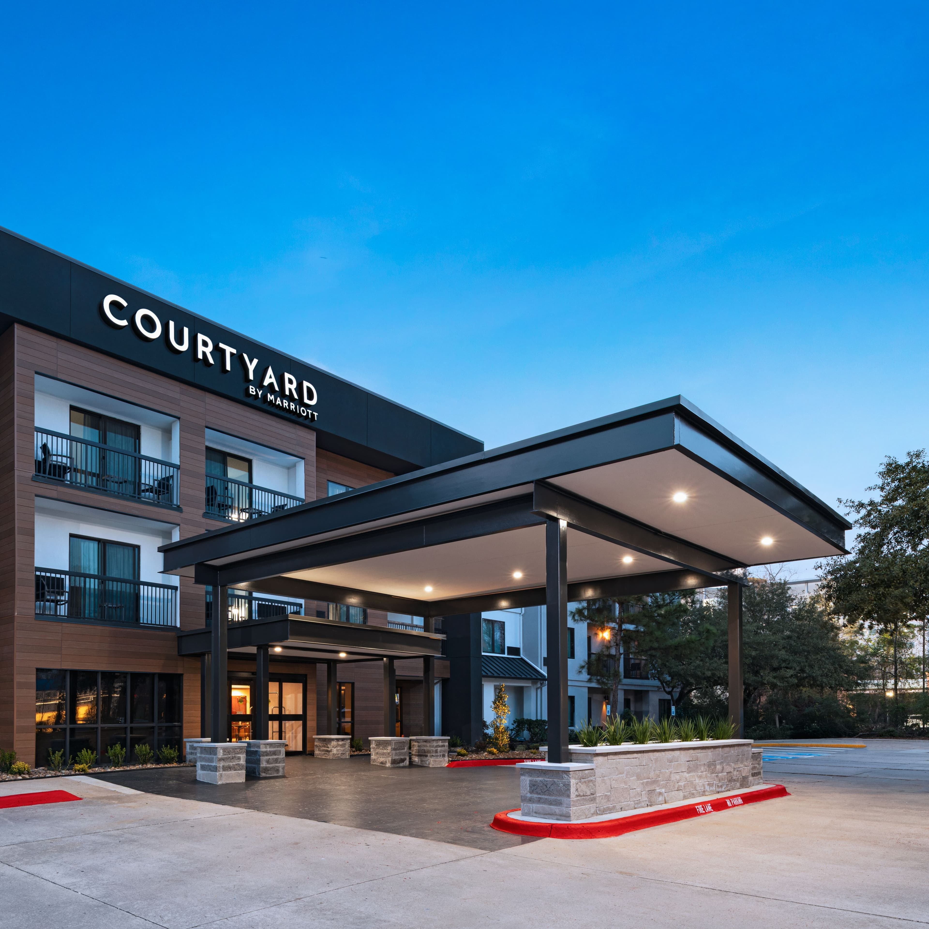 Courtyard Houston The Woodlands