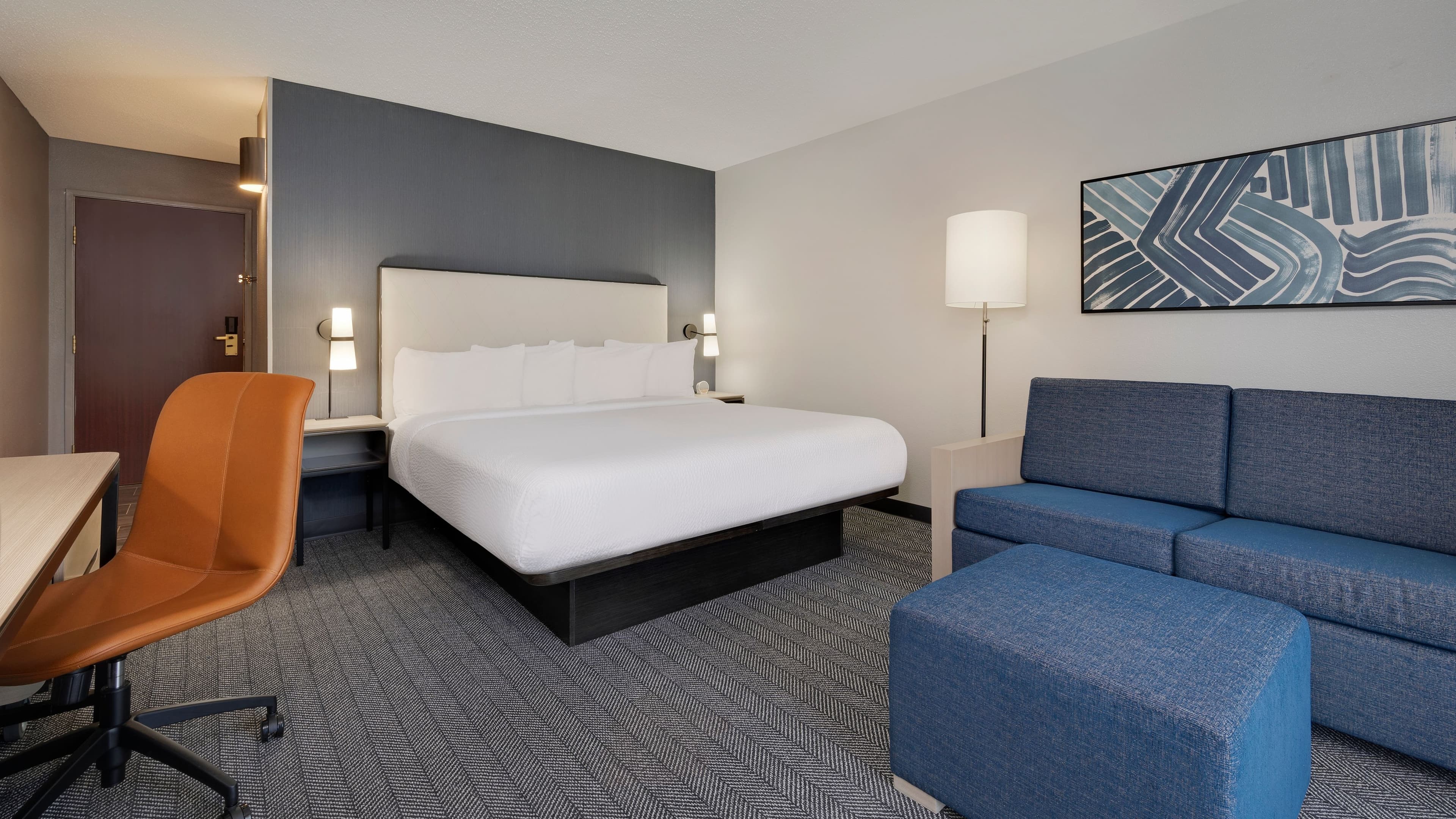 Executive King Balcony - Image 1