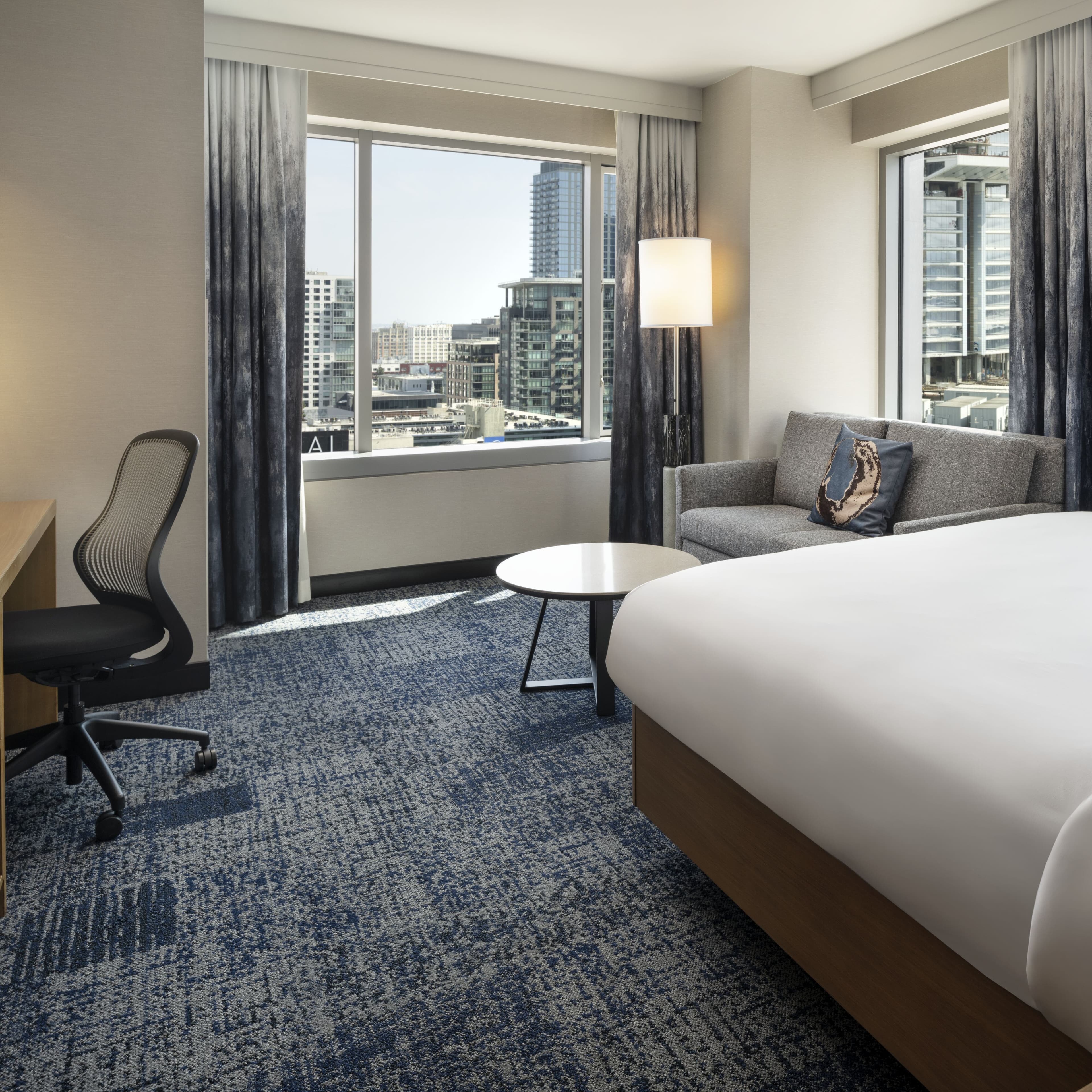 Courtyard Los Angeles L.A. LIVE