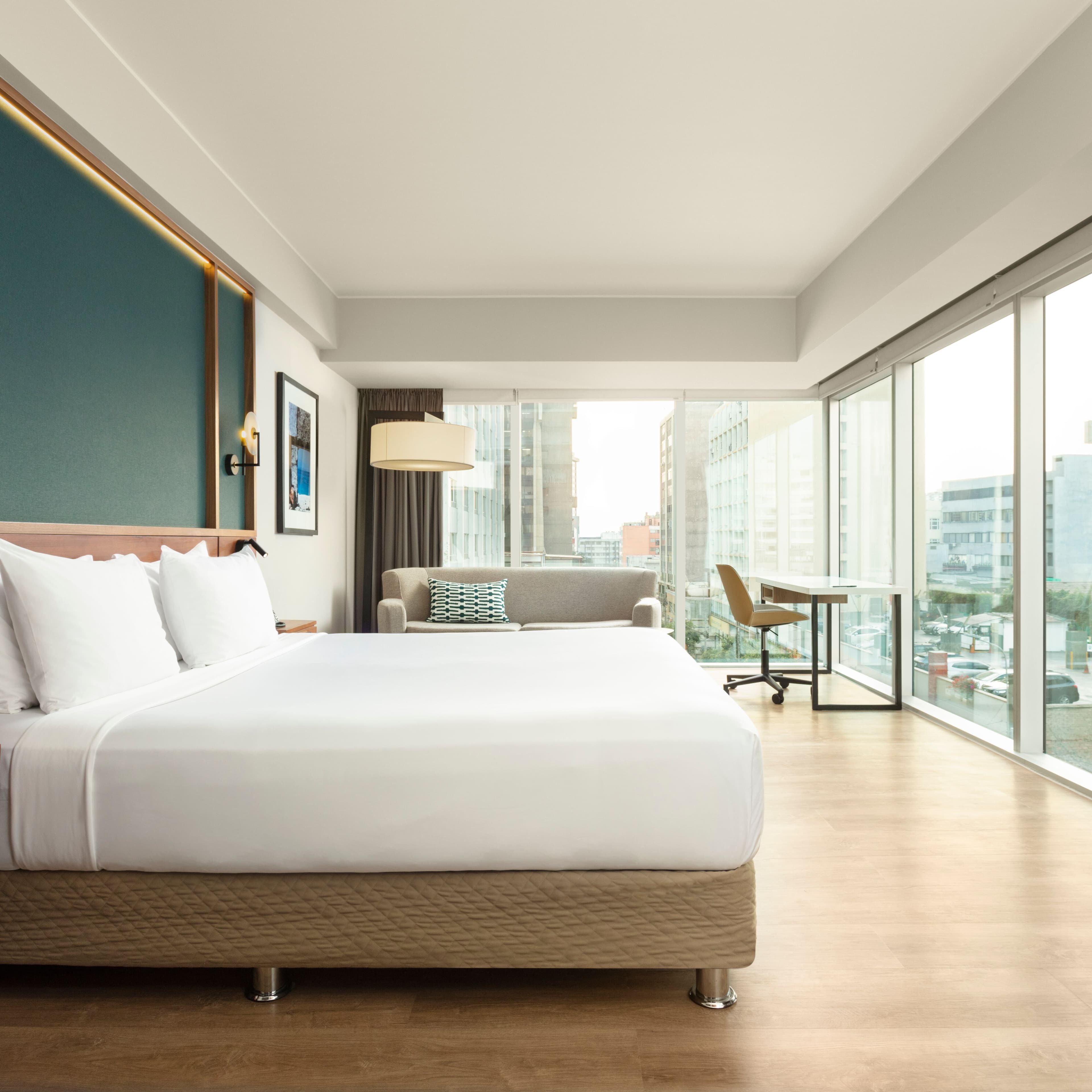 Courtyard Lima Miraflores