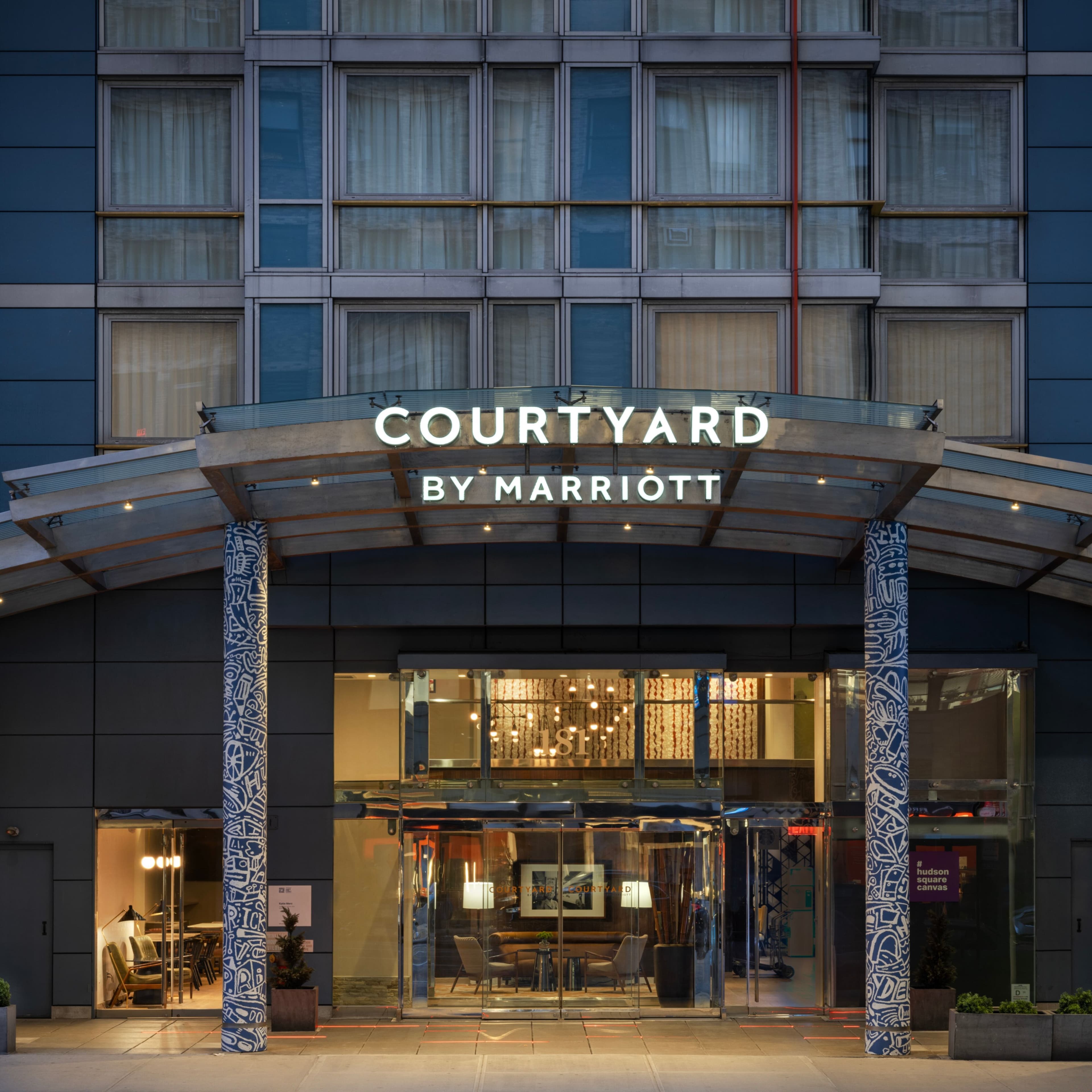 Courtyard New York Manhattan/SoHo