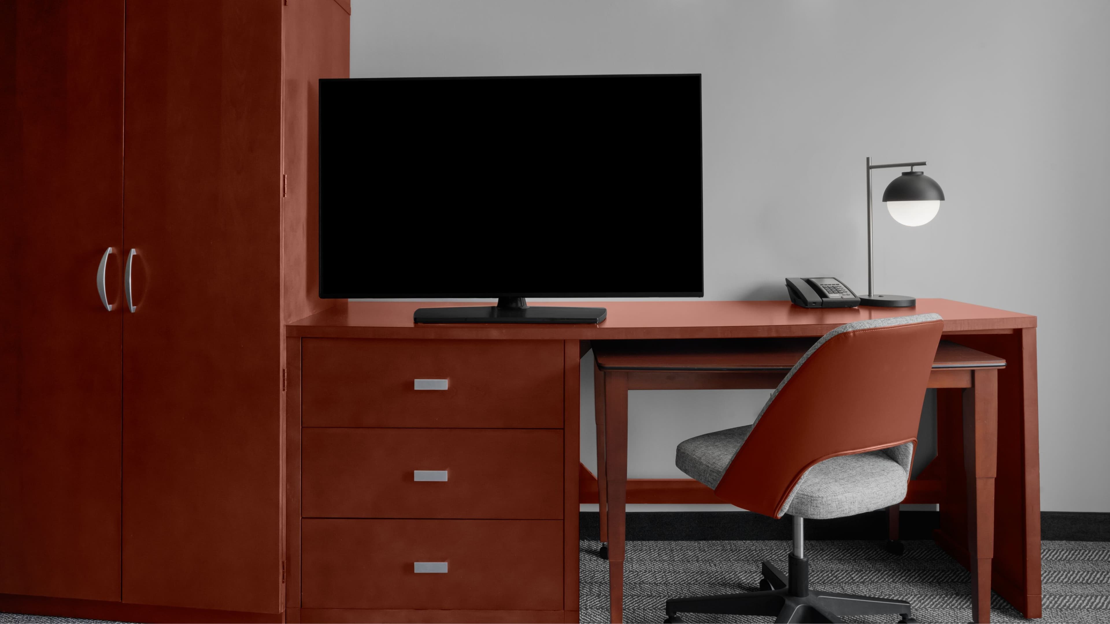 Queen Queen Guest Room - Image 2