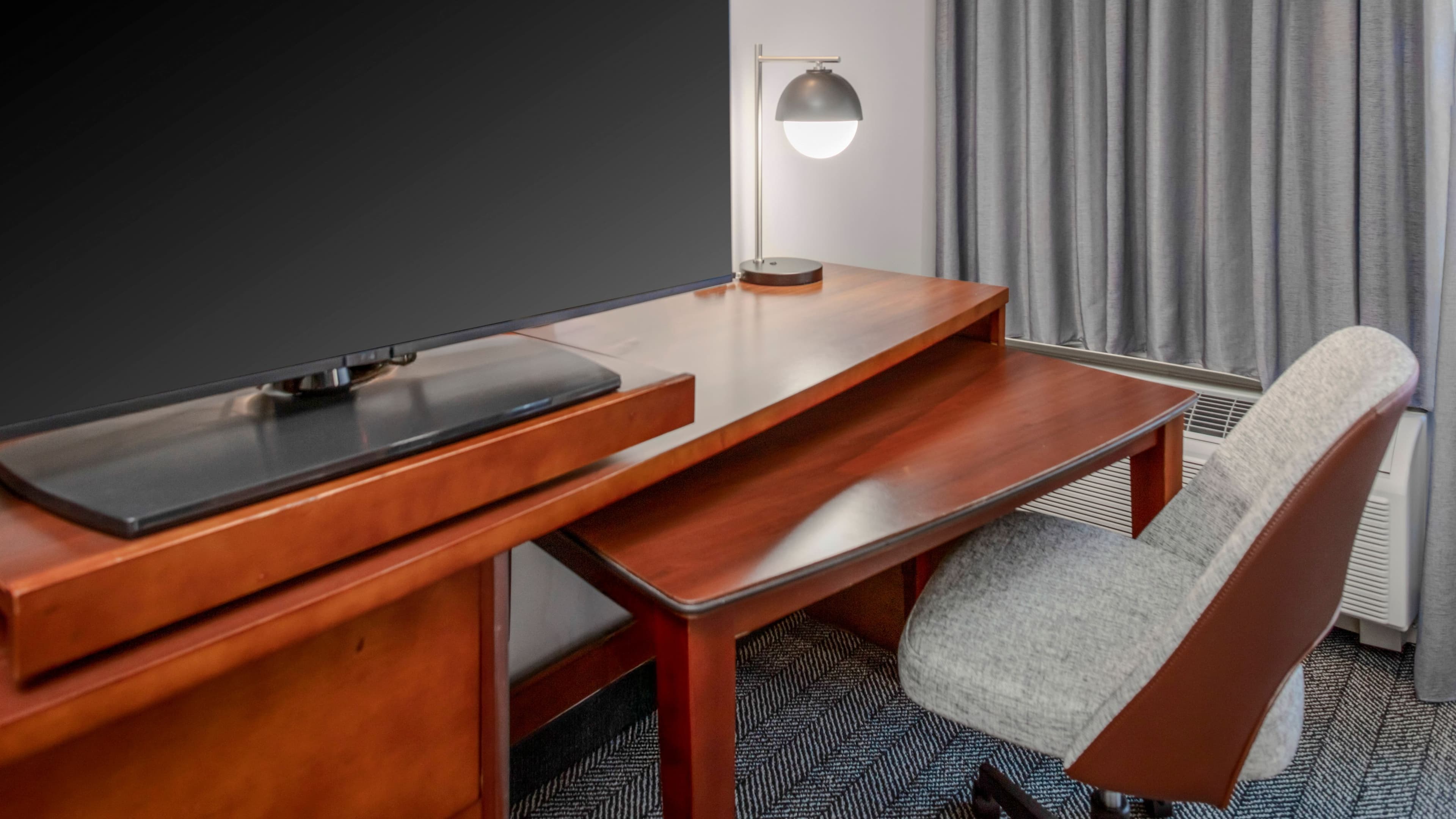 Double Queen Guest Room - Image 3