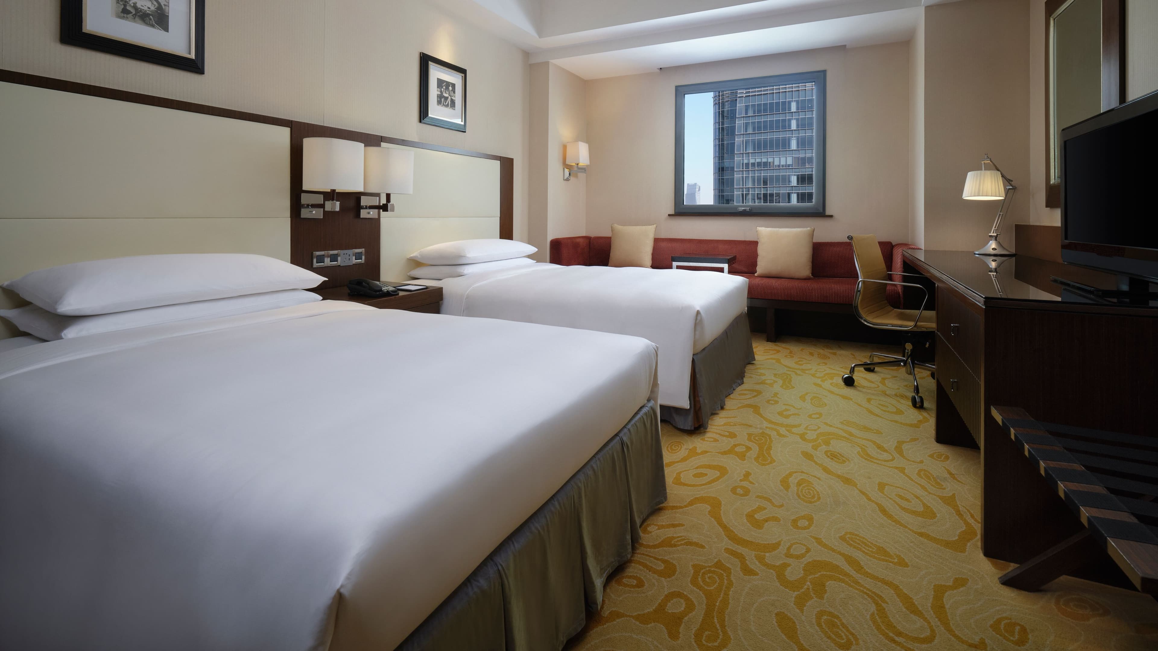 Deluxe Room - Image 1