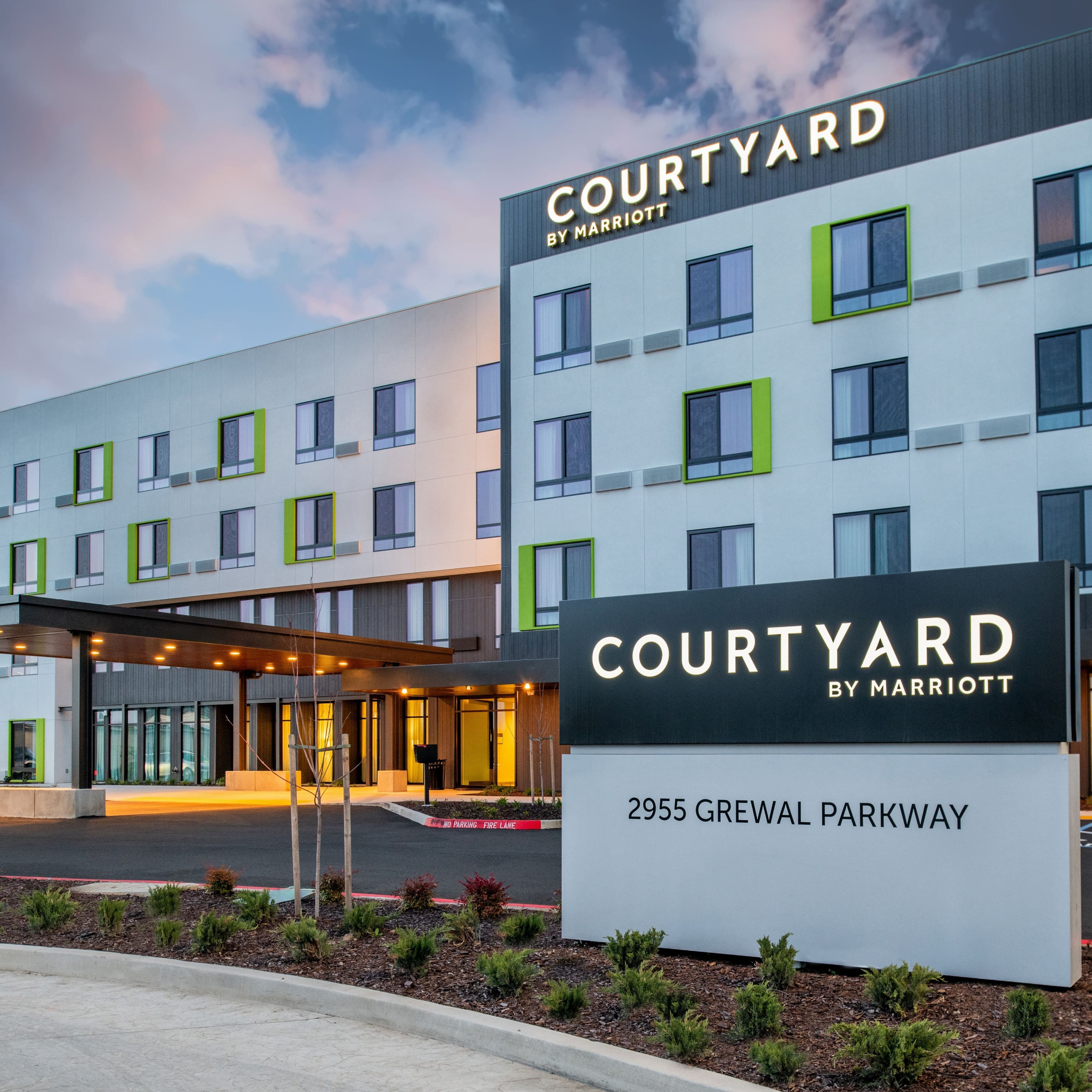 Courtyard Modesto North