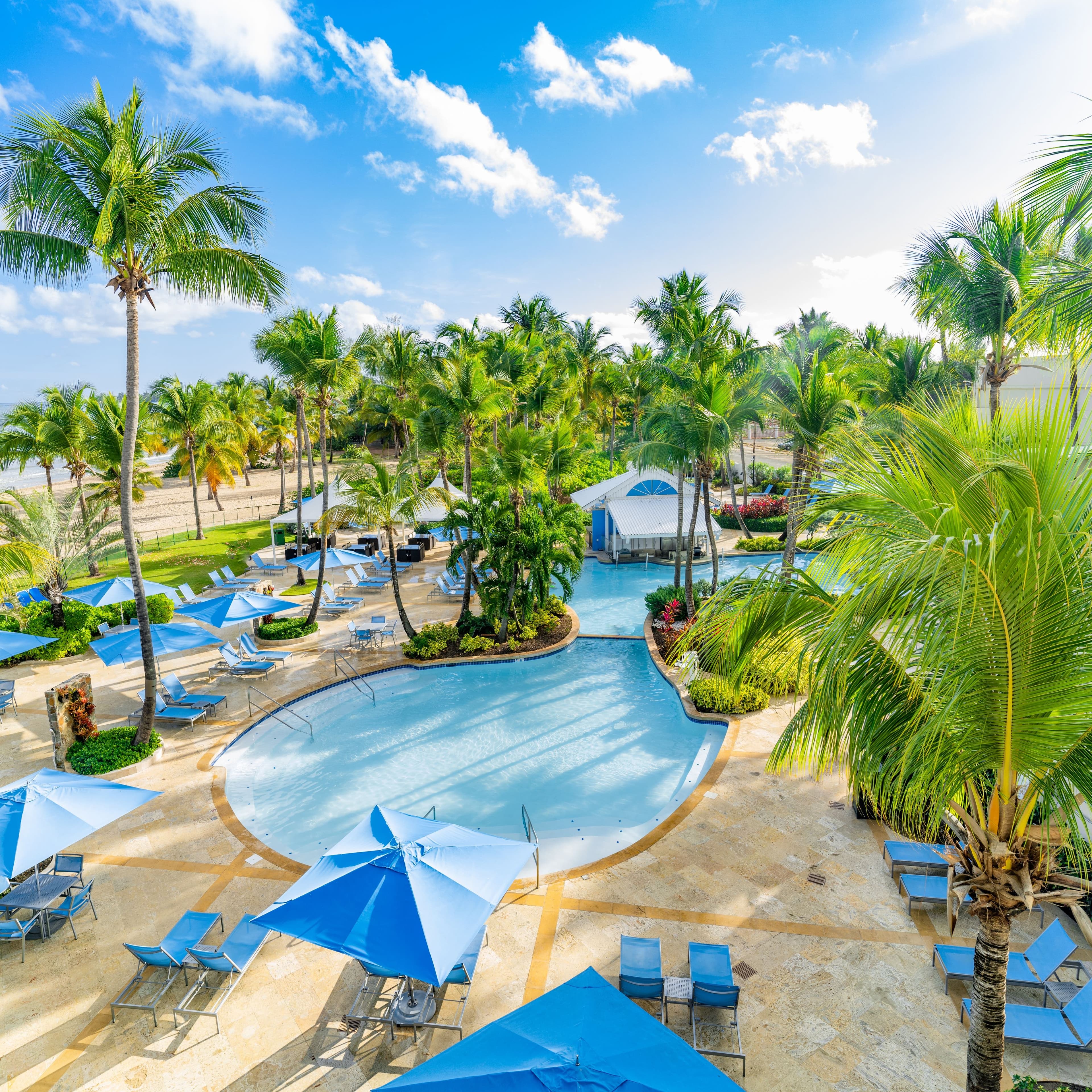 Courtyard Isla Verde Beach Resort
