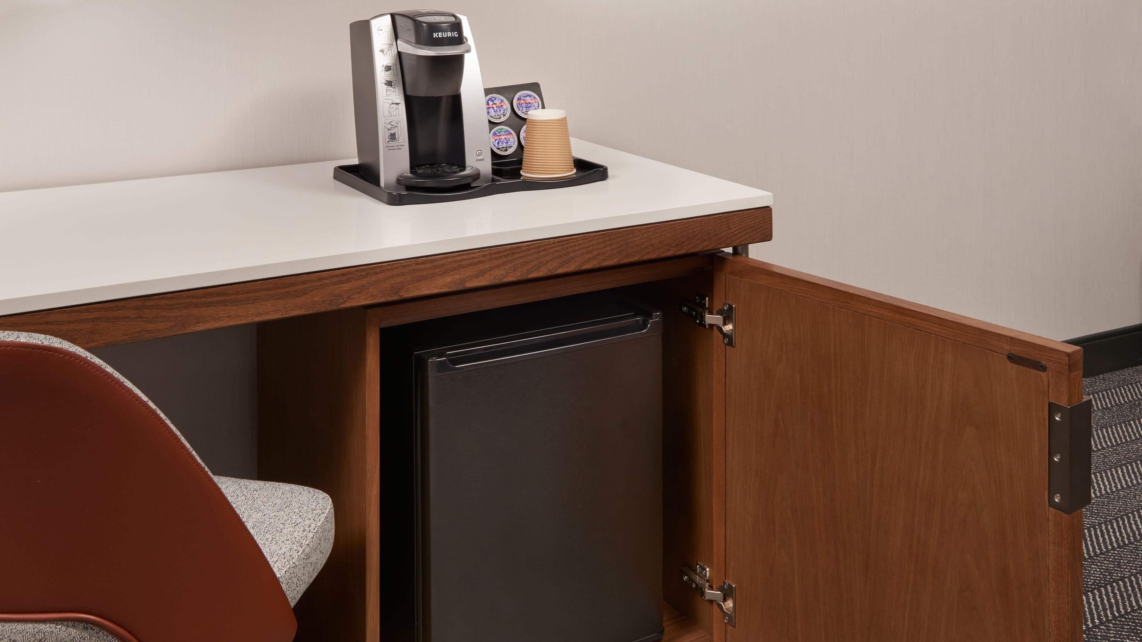 Queen Queen Guest Room - Image 3