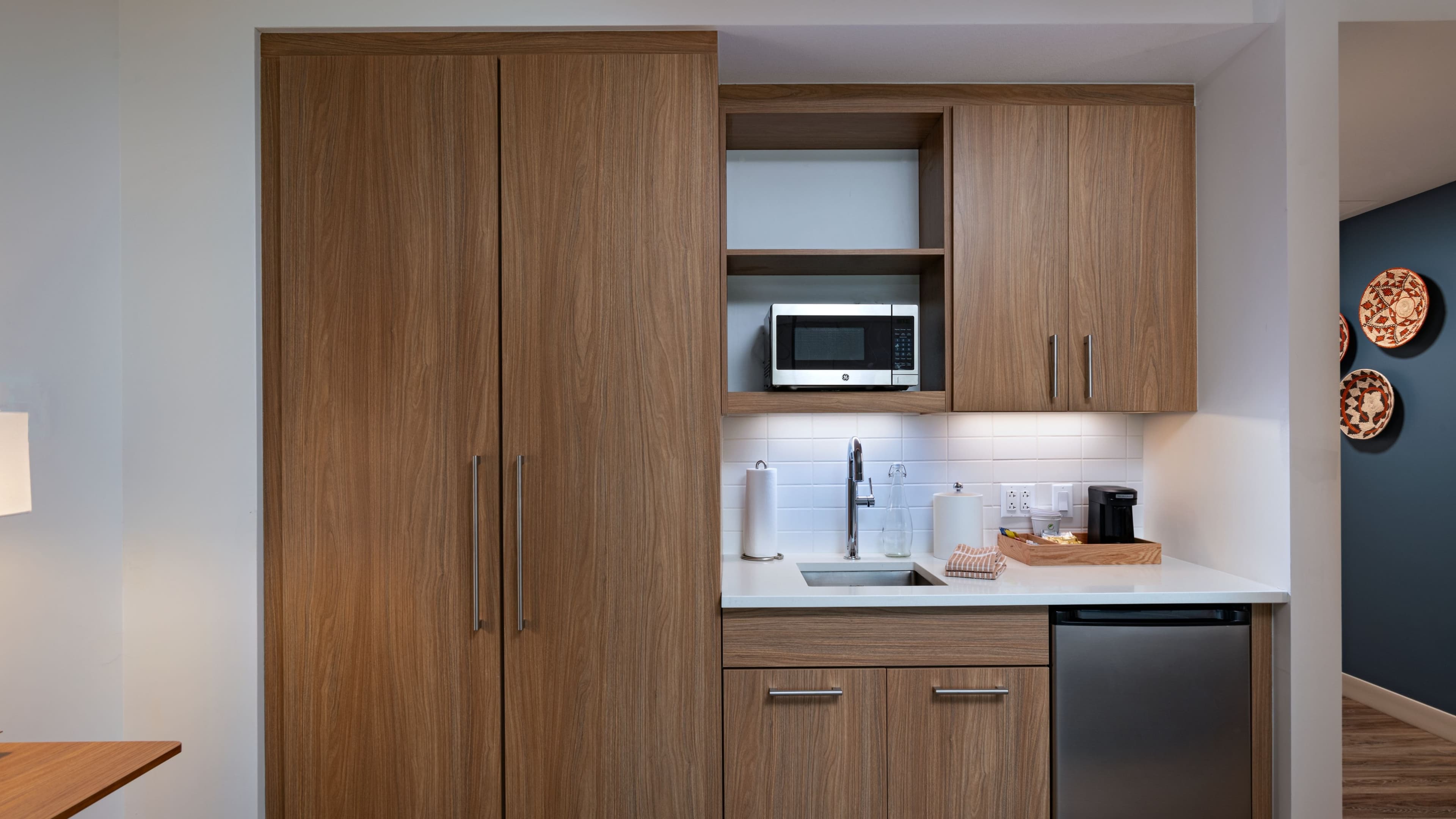 Standard King - Image 2