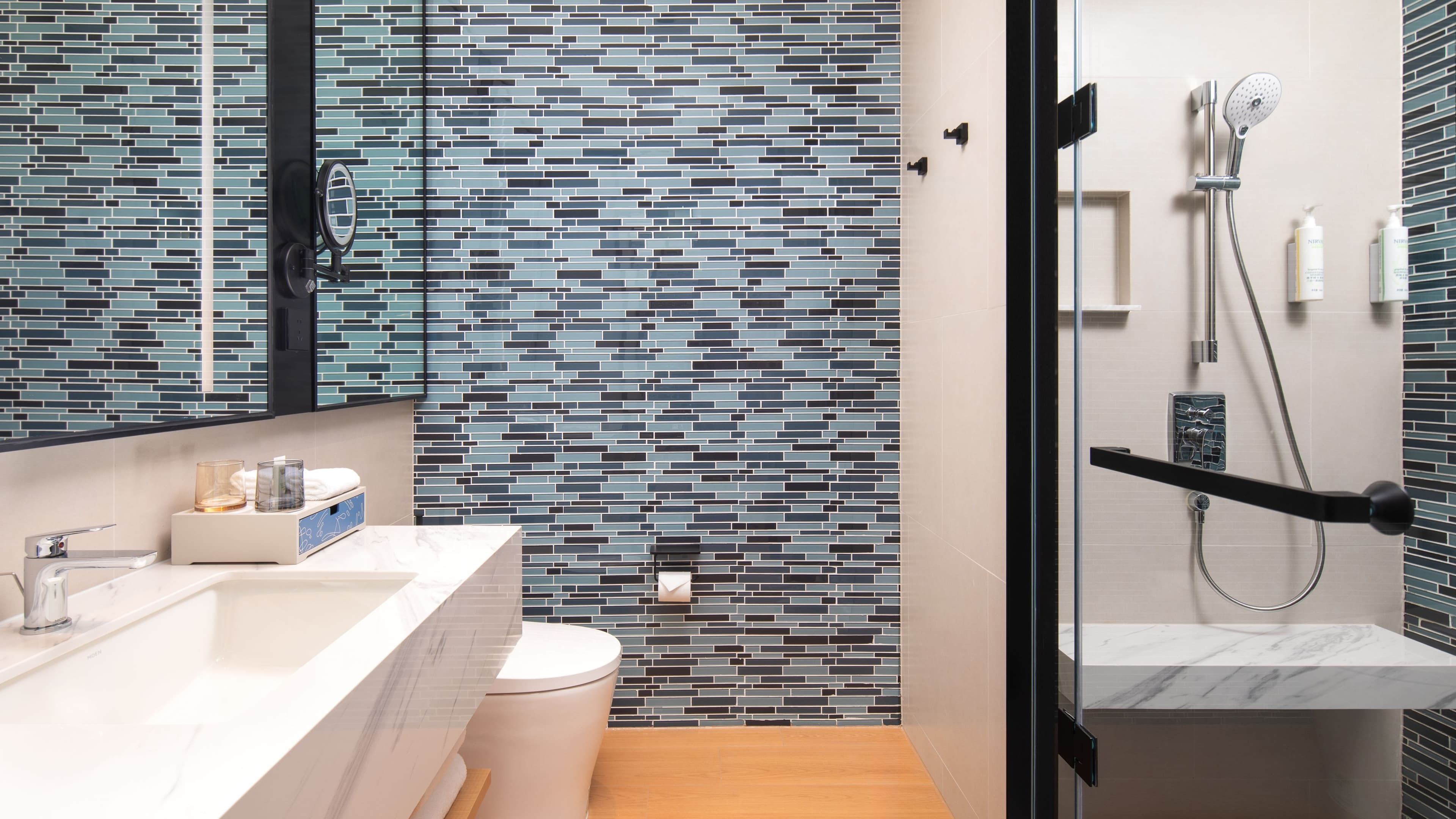 Standard King - Image 4