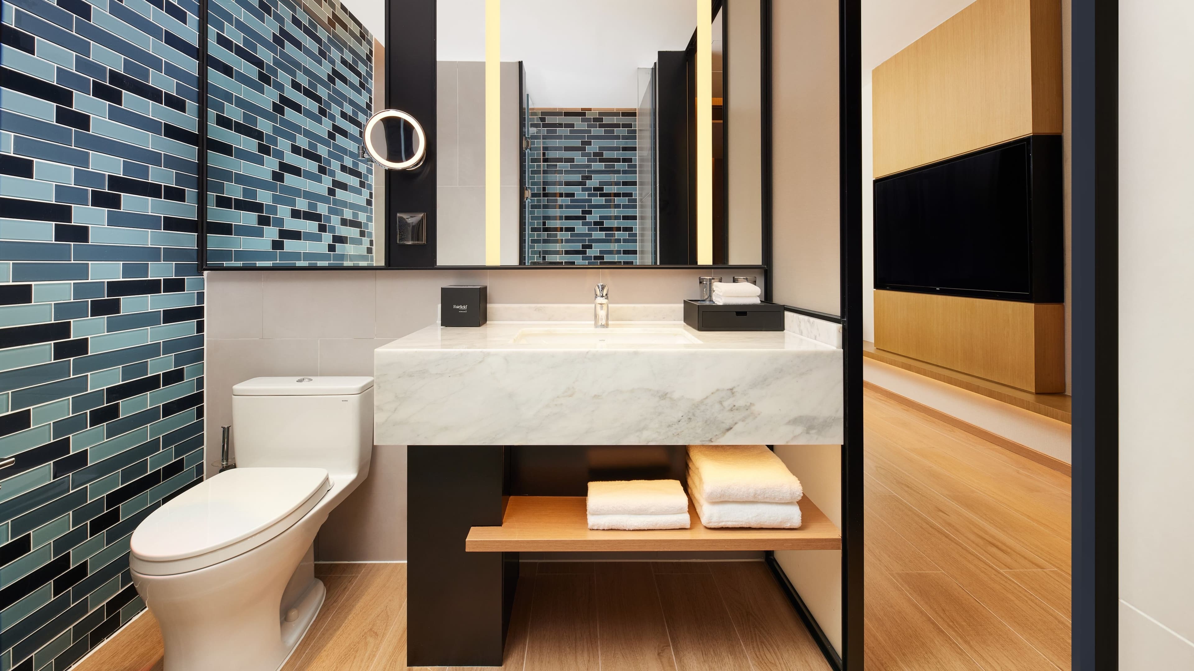 Standard King - Image 2