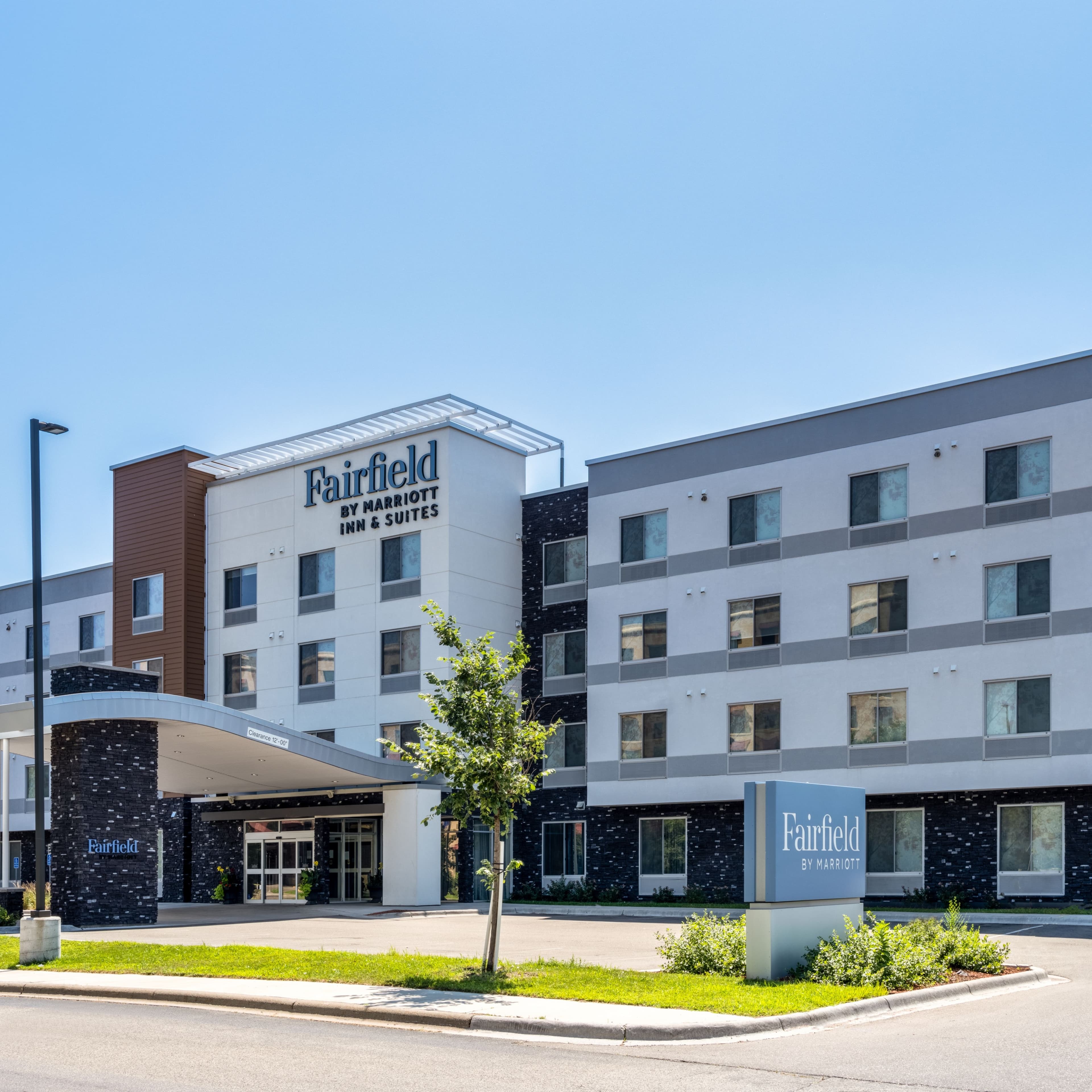 Fairfield Inn & Suites Minneapolis North
