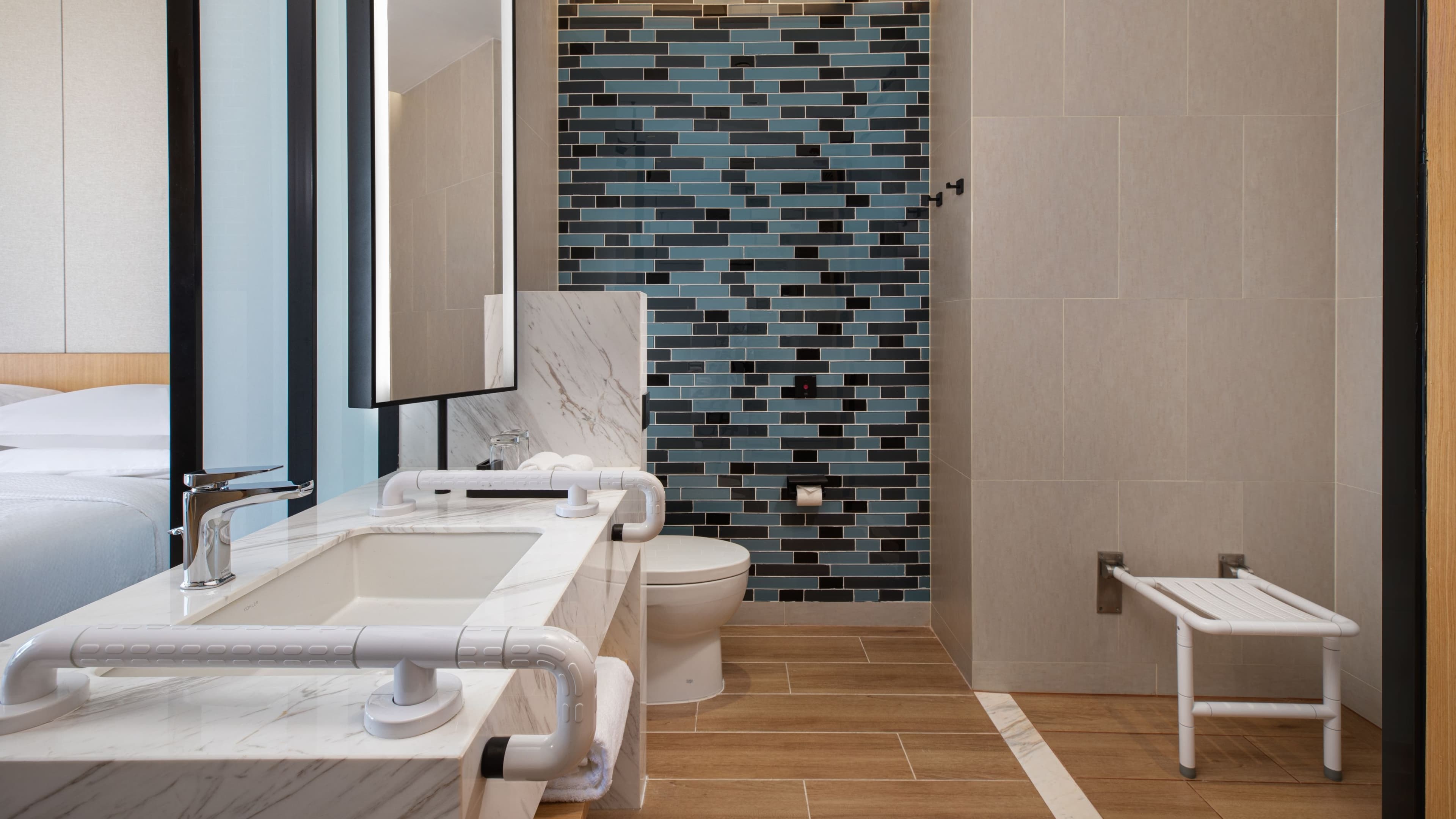 Standard King - Image 2