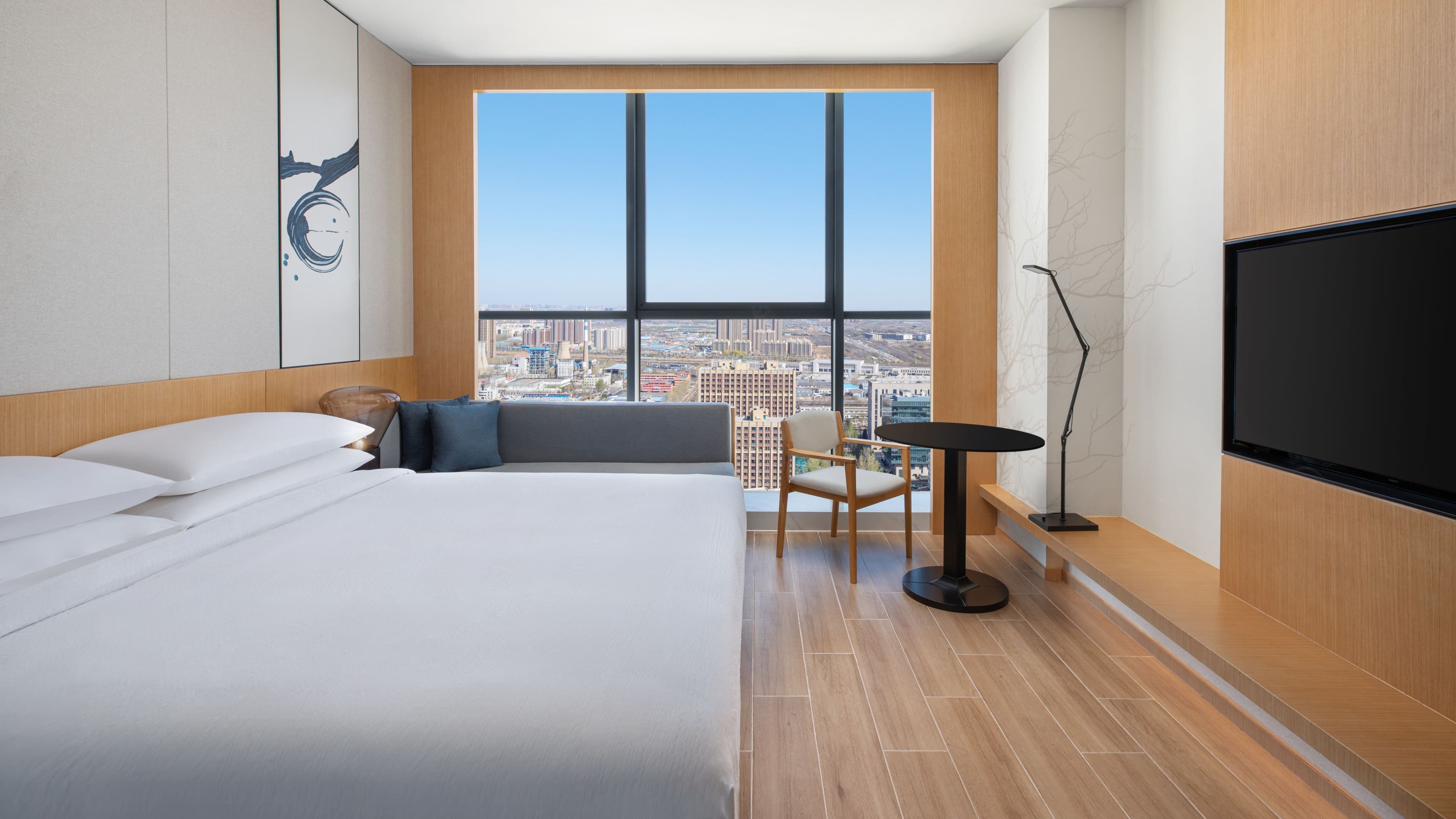 Standard King - Image 1