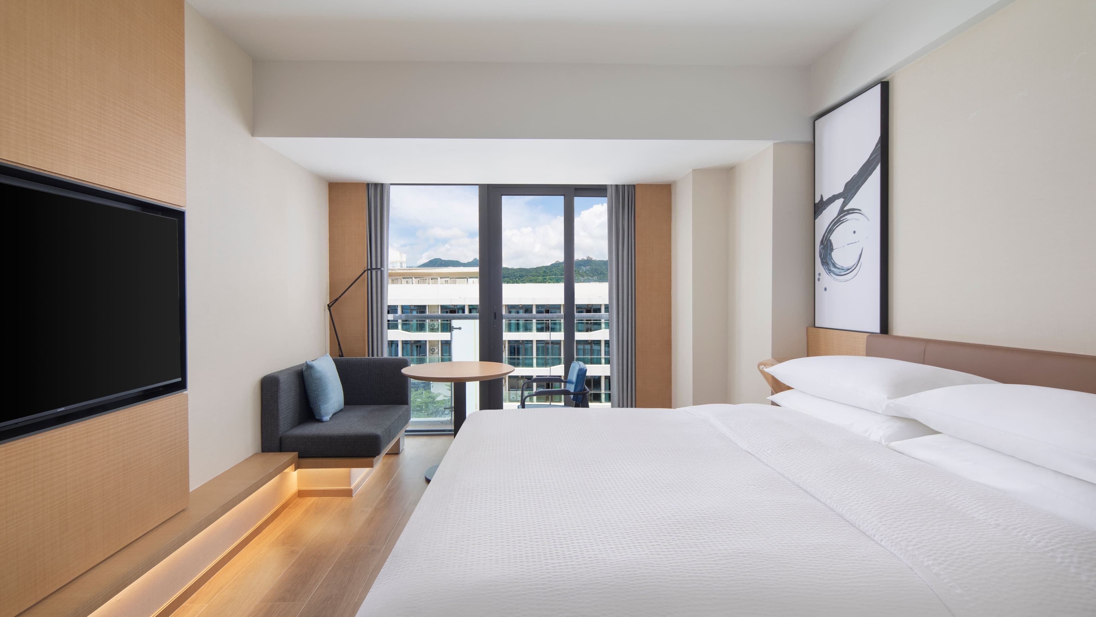 Standard King - Image 1