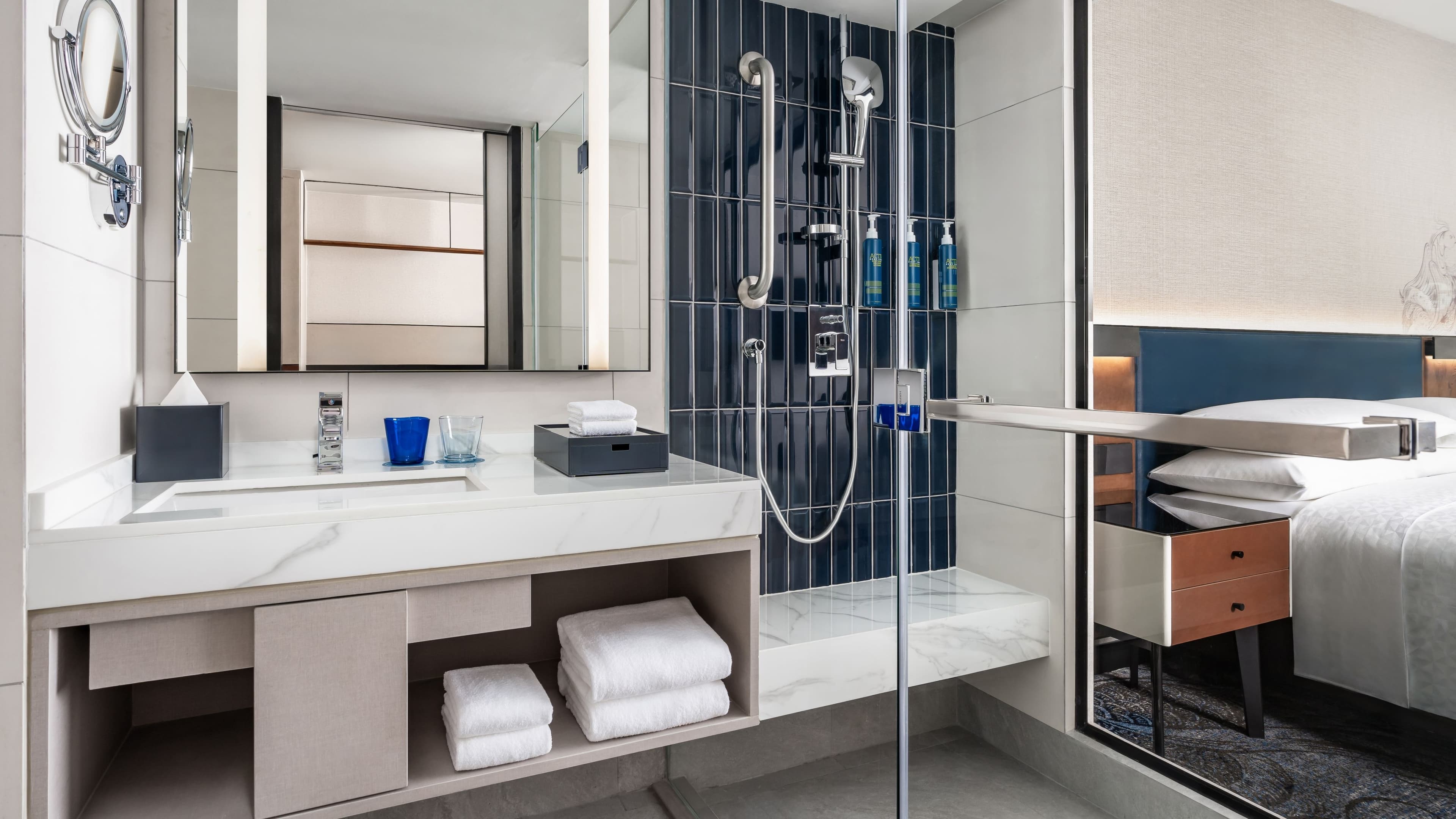 Guestroom Double - Image 3