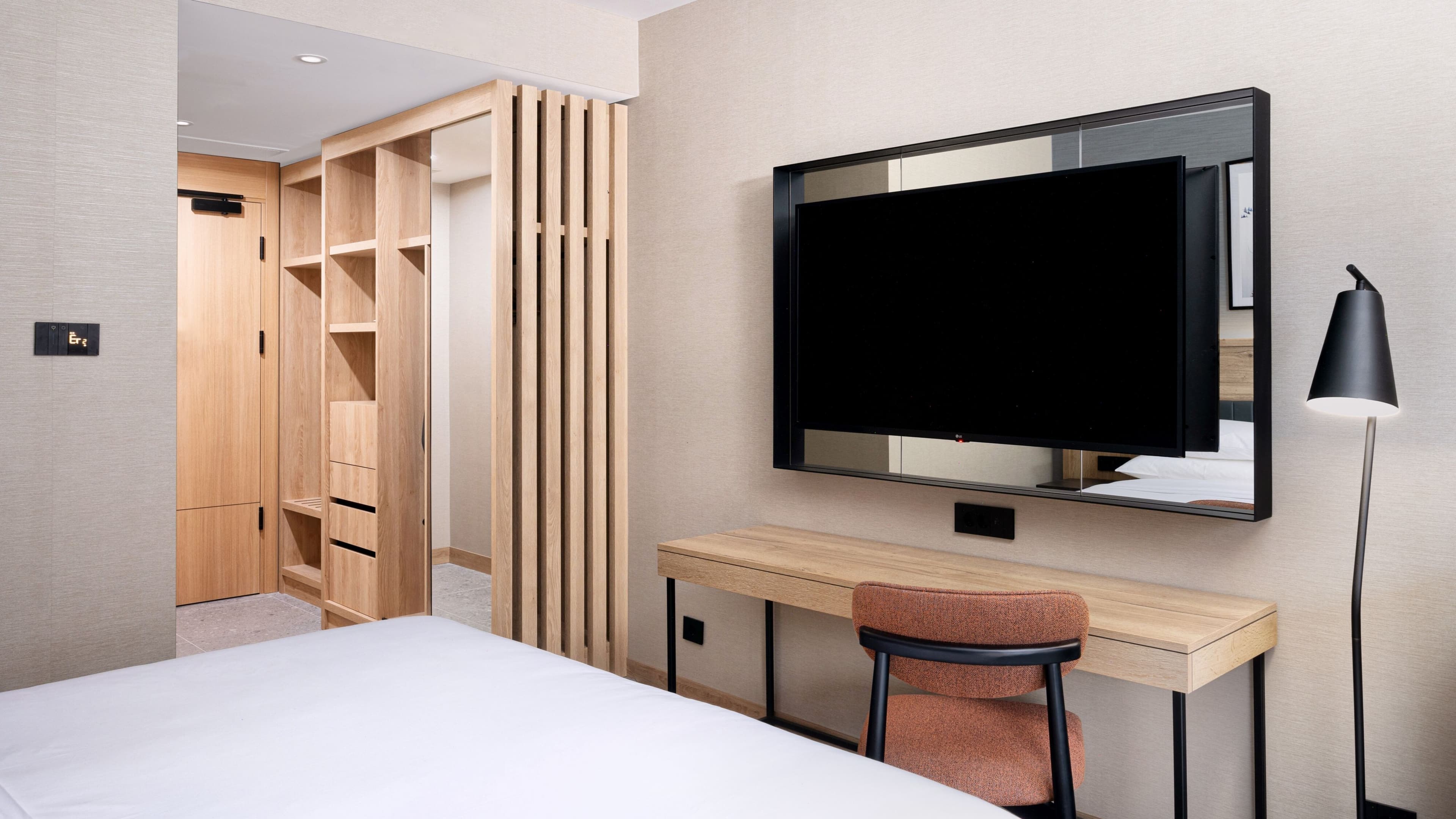 Standard King - Image 5