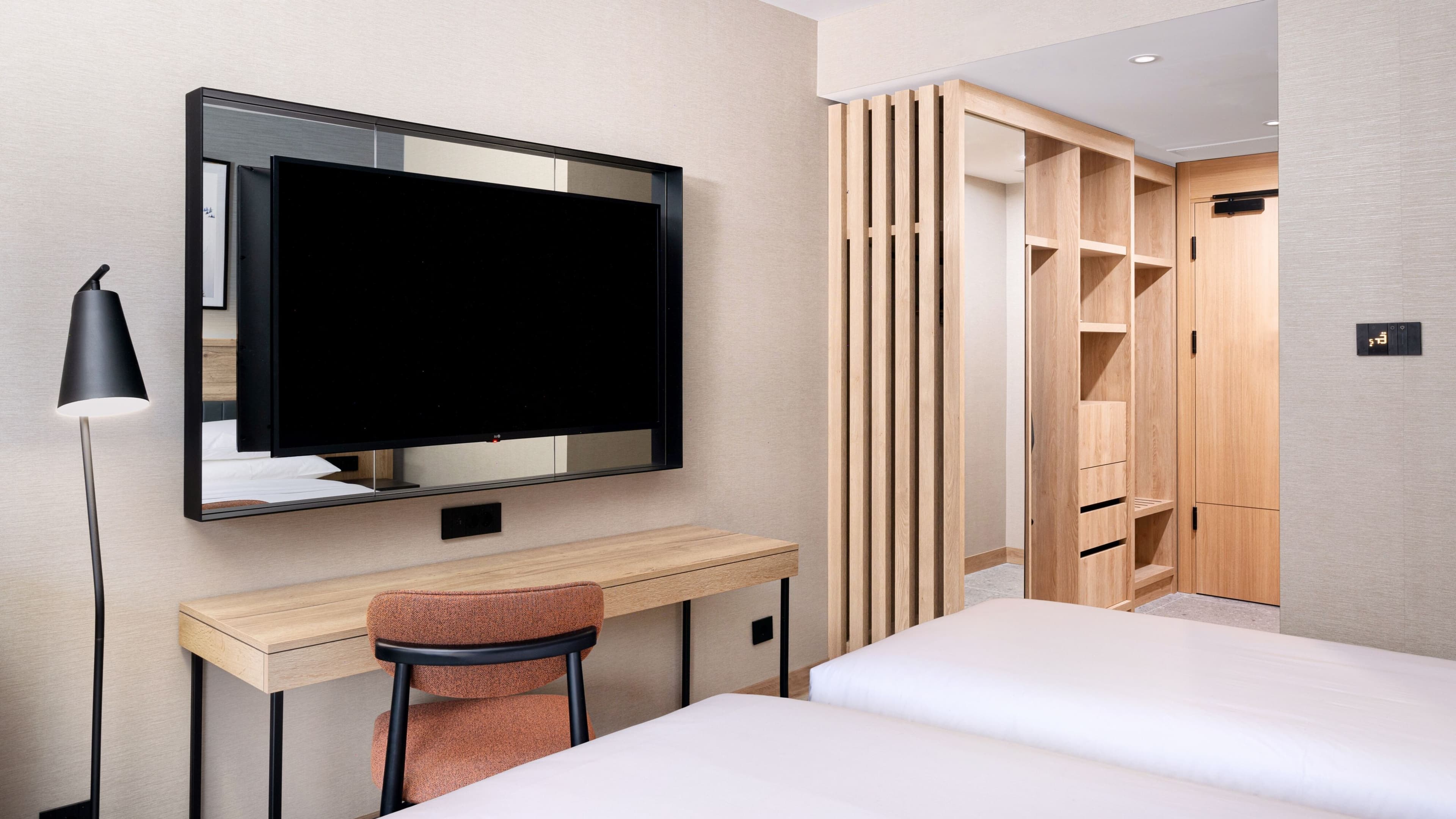 Standard King - Image 4