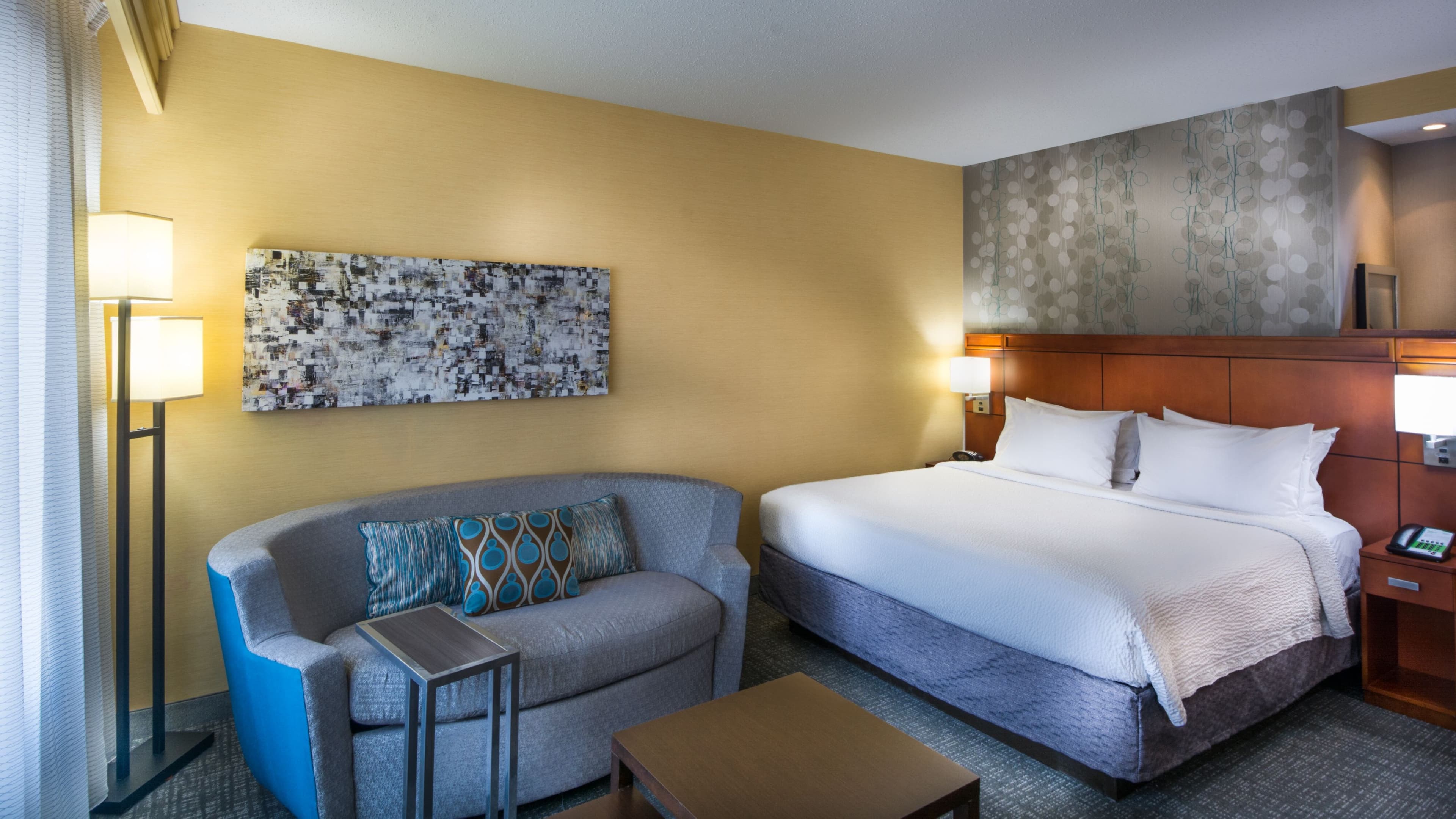 King Guest Room - Image 2