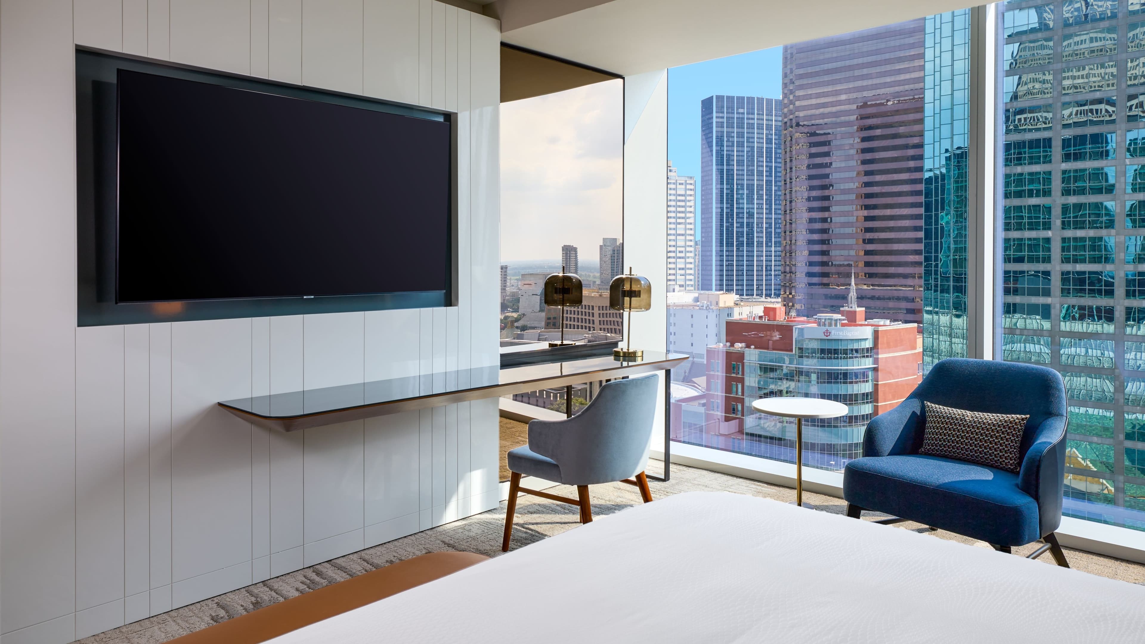 Standard King - Image 2