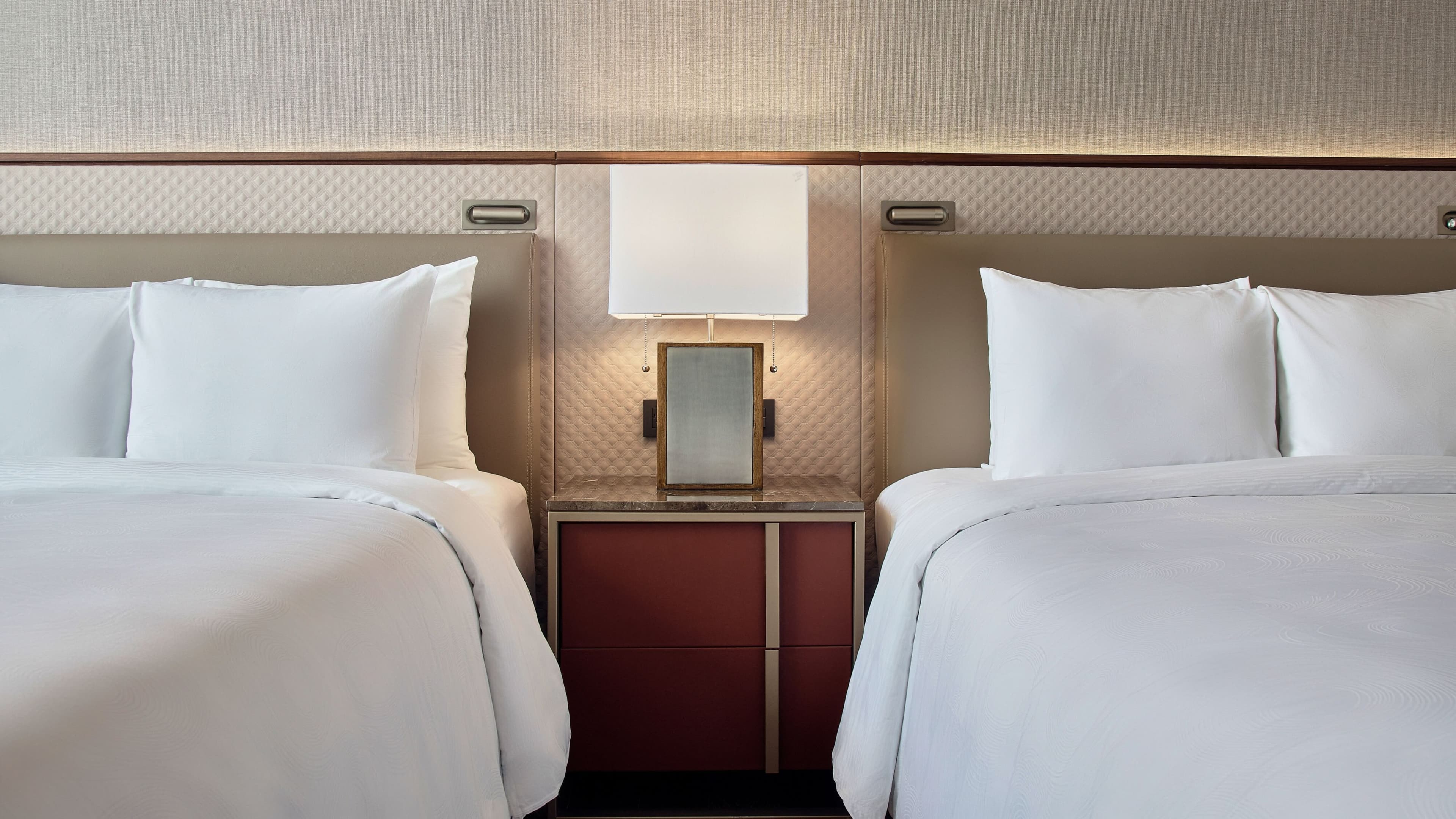 Deluxe Guest room - Image 3