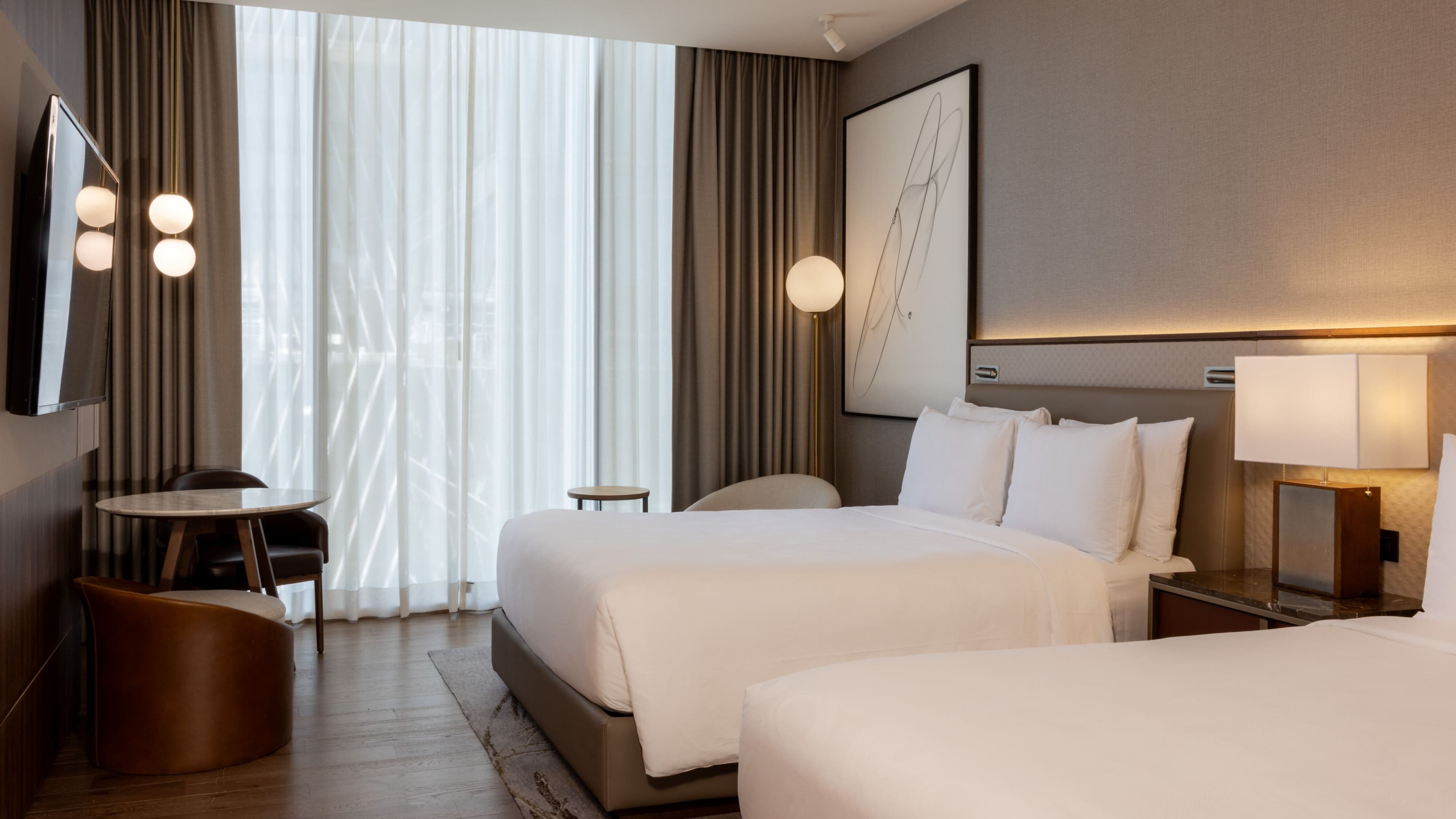 Deluxe Guest room - Image 4