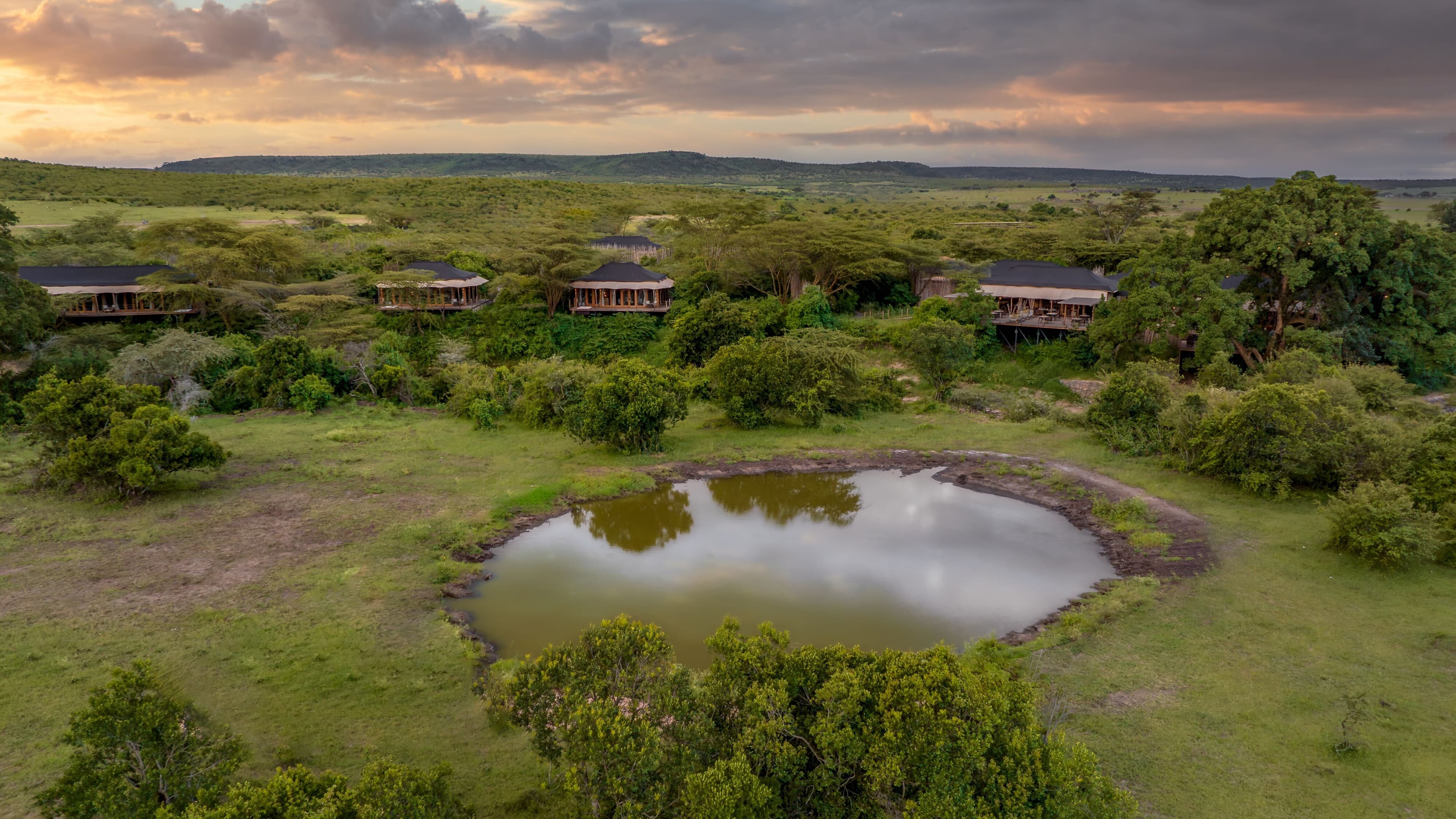 Deluxe Sunset - Image 1