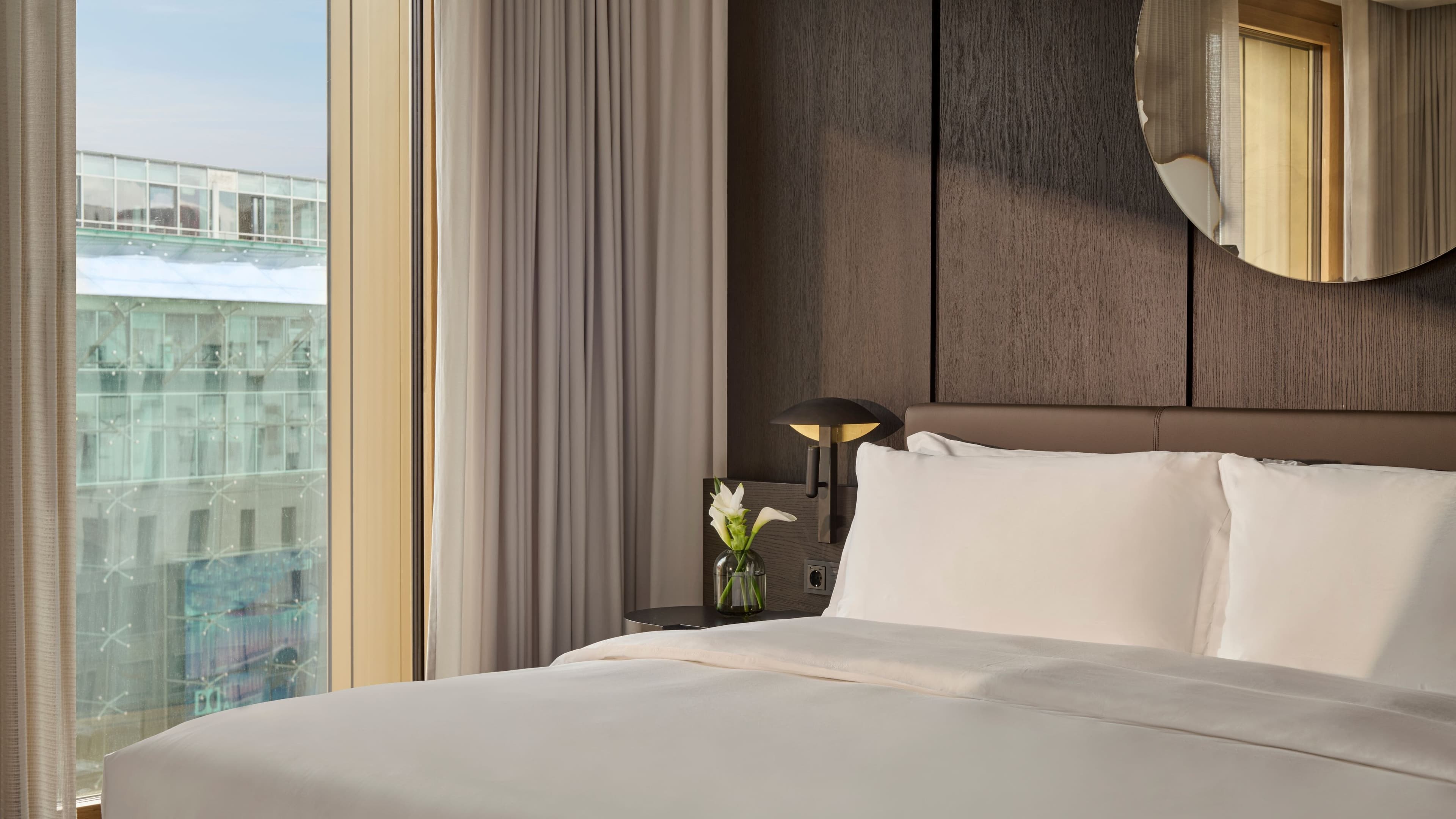 Deluxe Room - Image 1