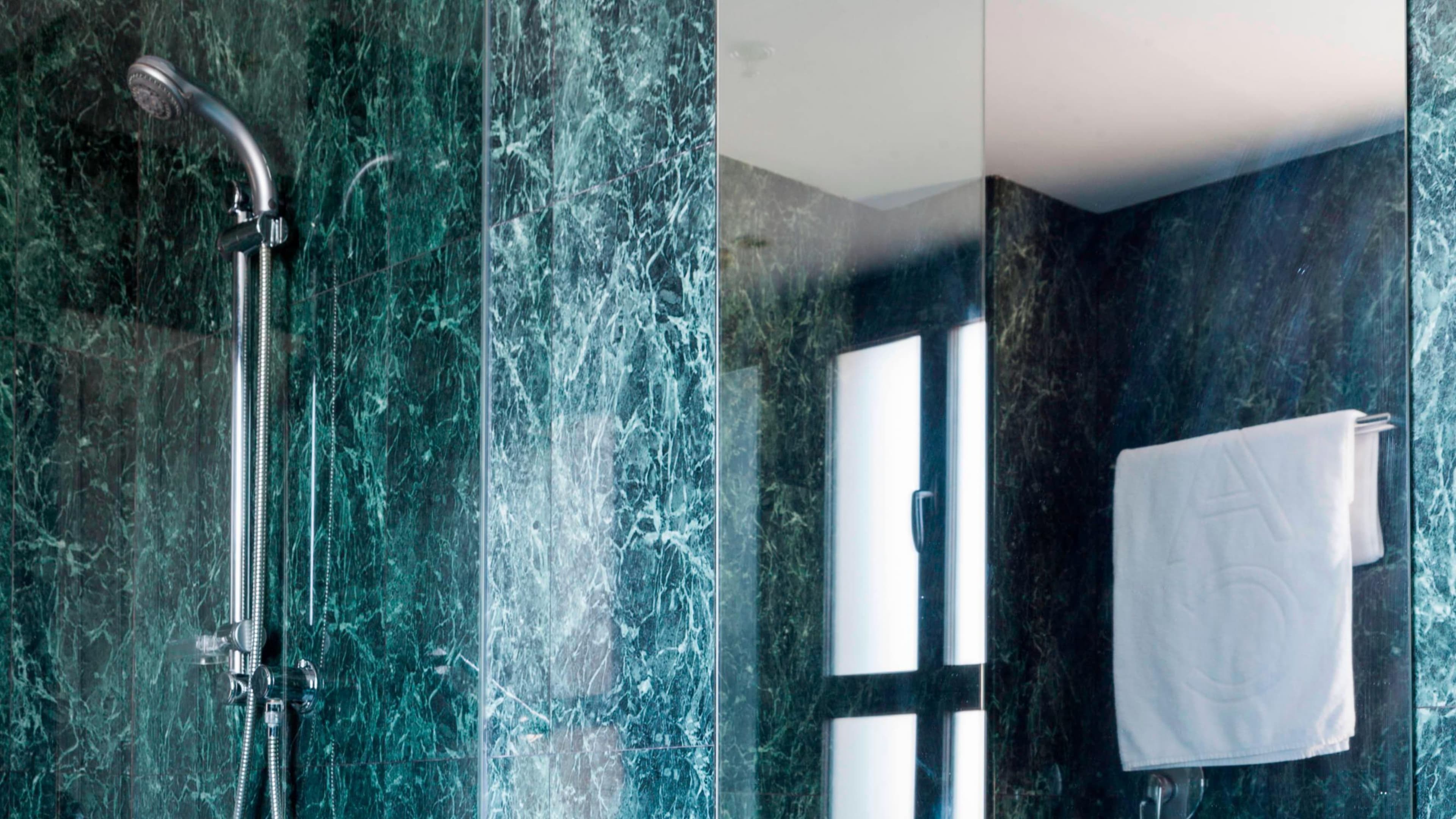 Standard Twin - Image 5