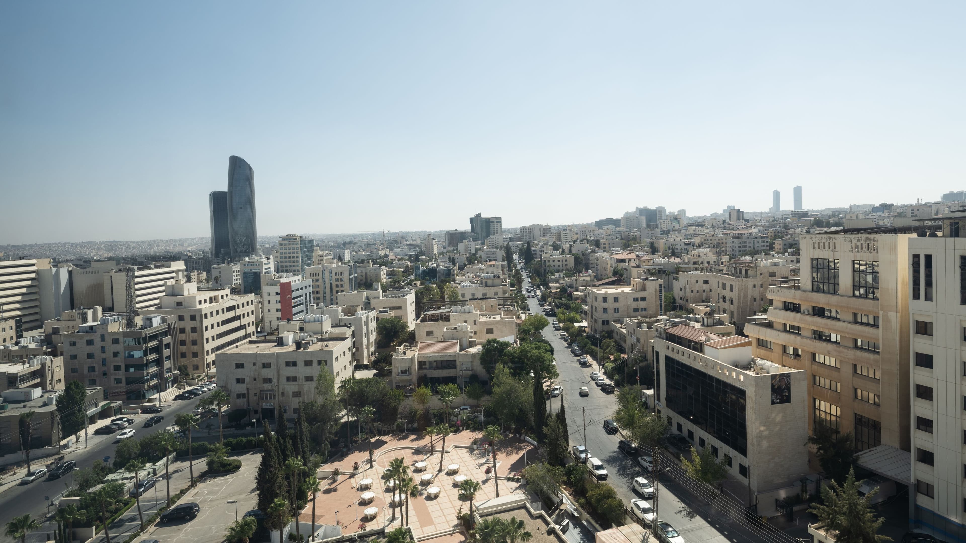 Deluxe Room - Image 2