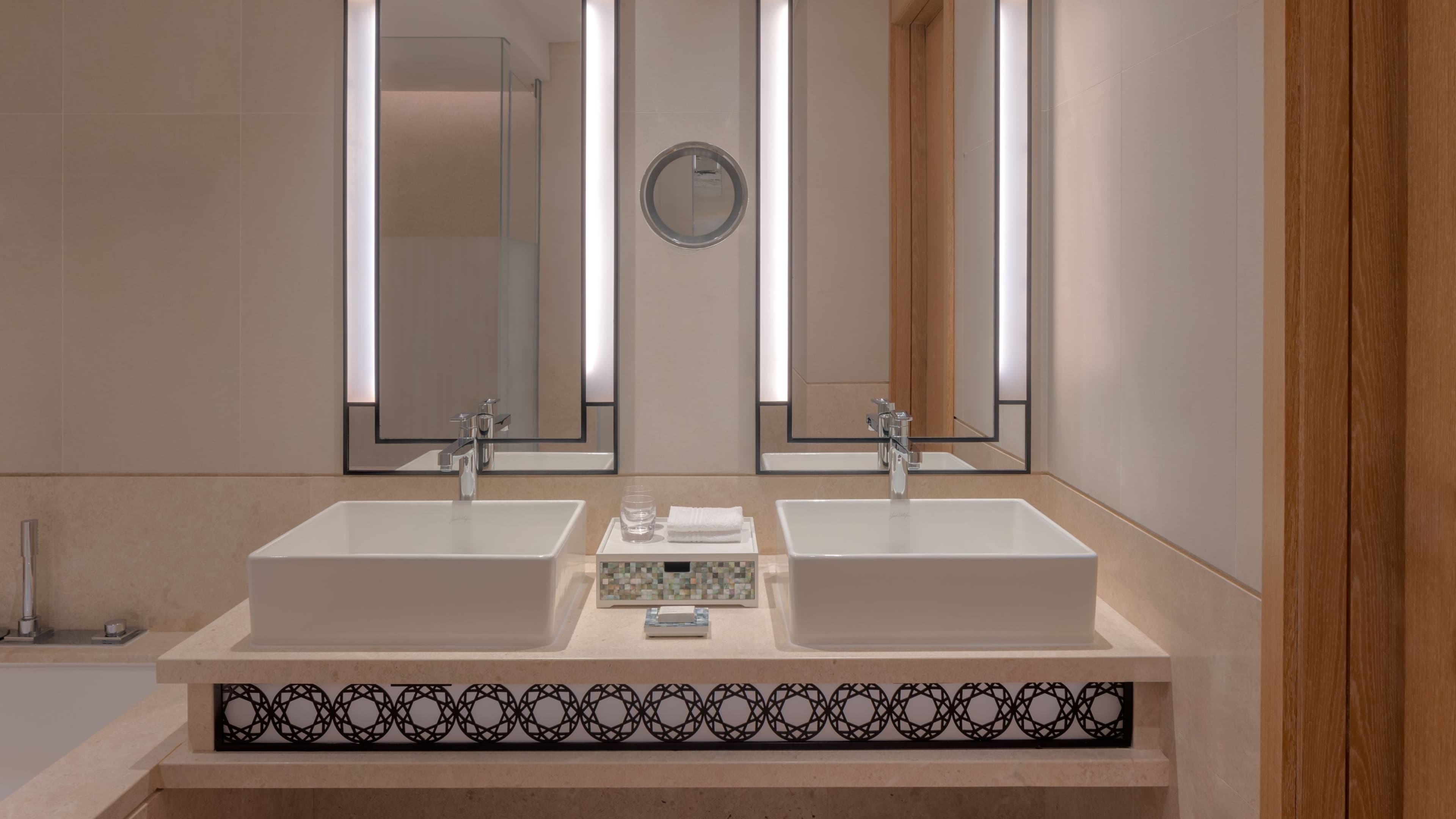 Creek Deluxe - Image 5