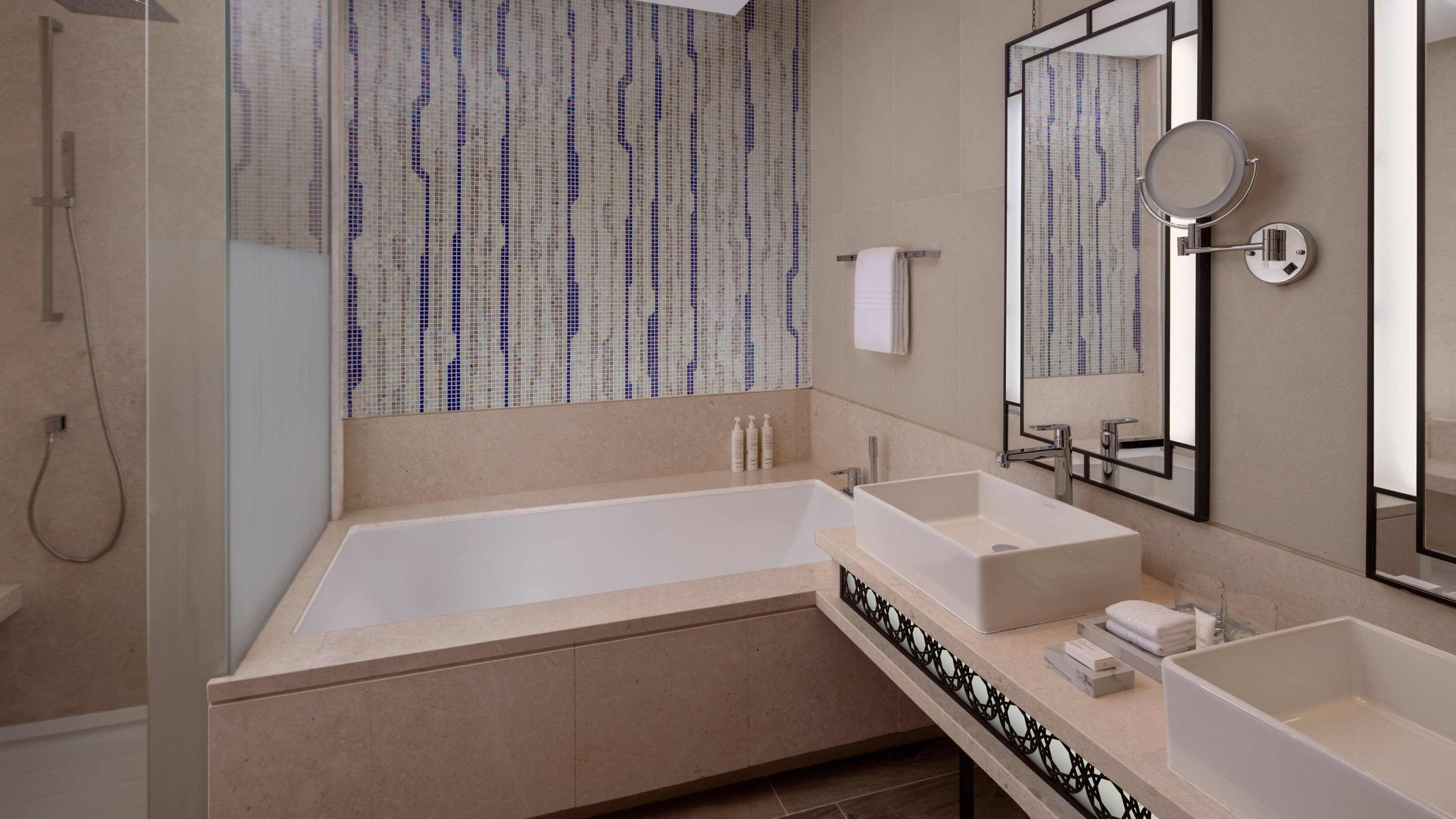 Creek Deluxe - Image 4