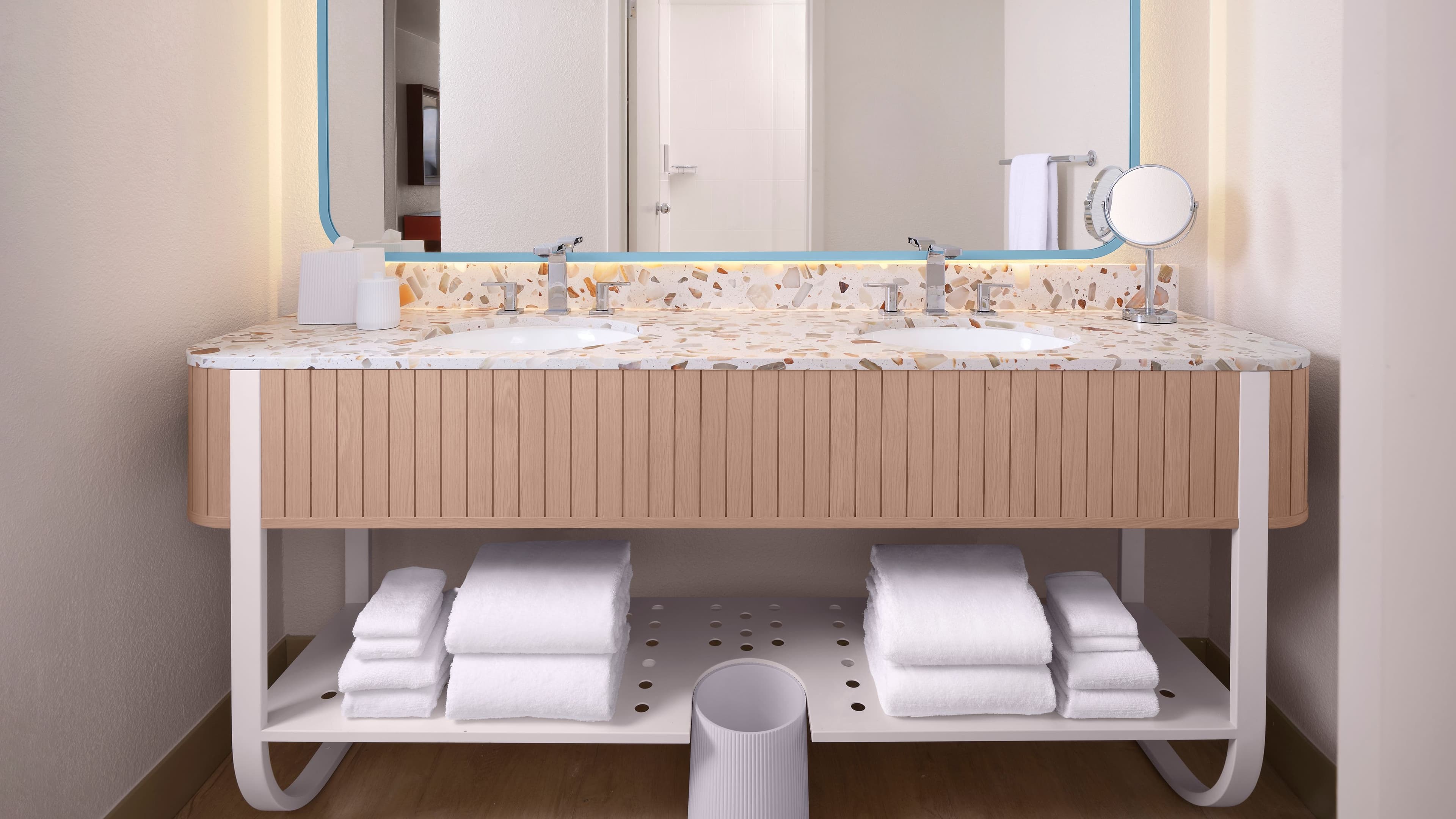 Main Resort - Image 4