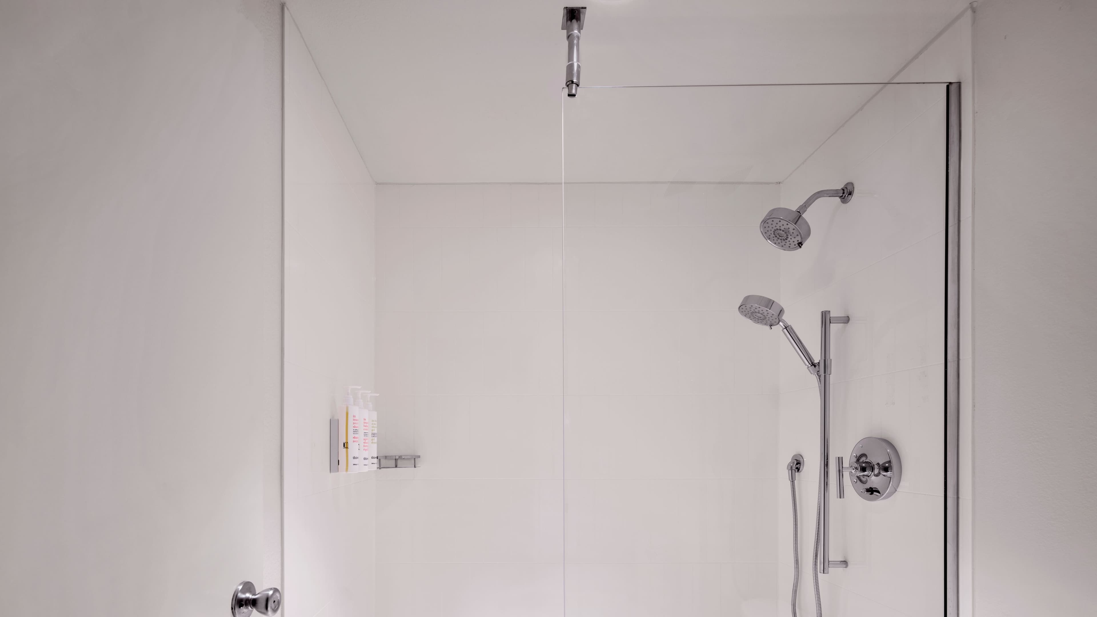 Main Resort - Image 6