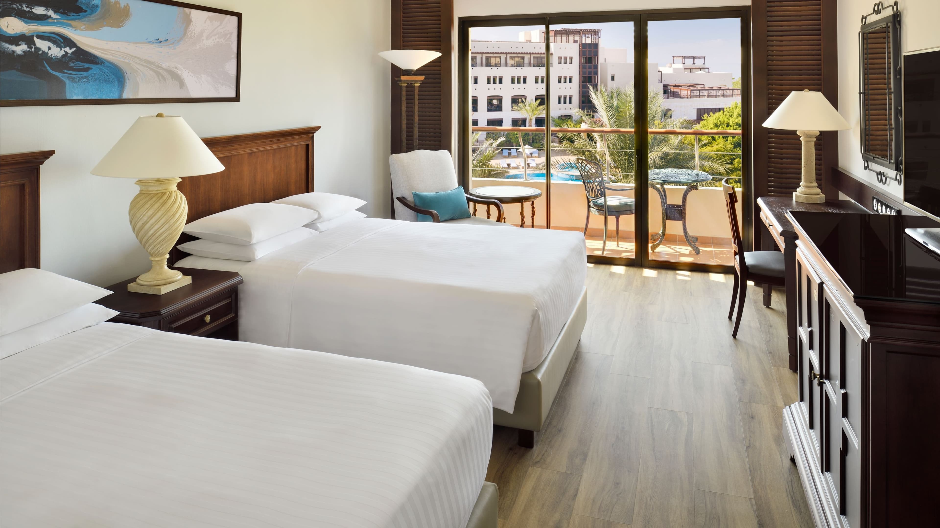 Deluxe Room - Image 1