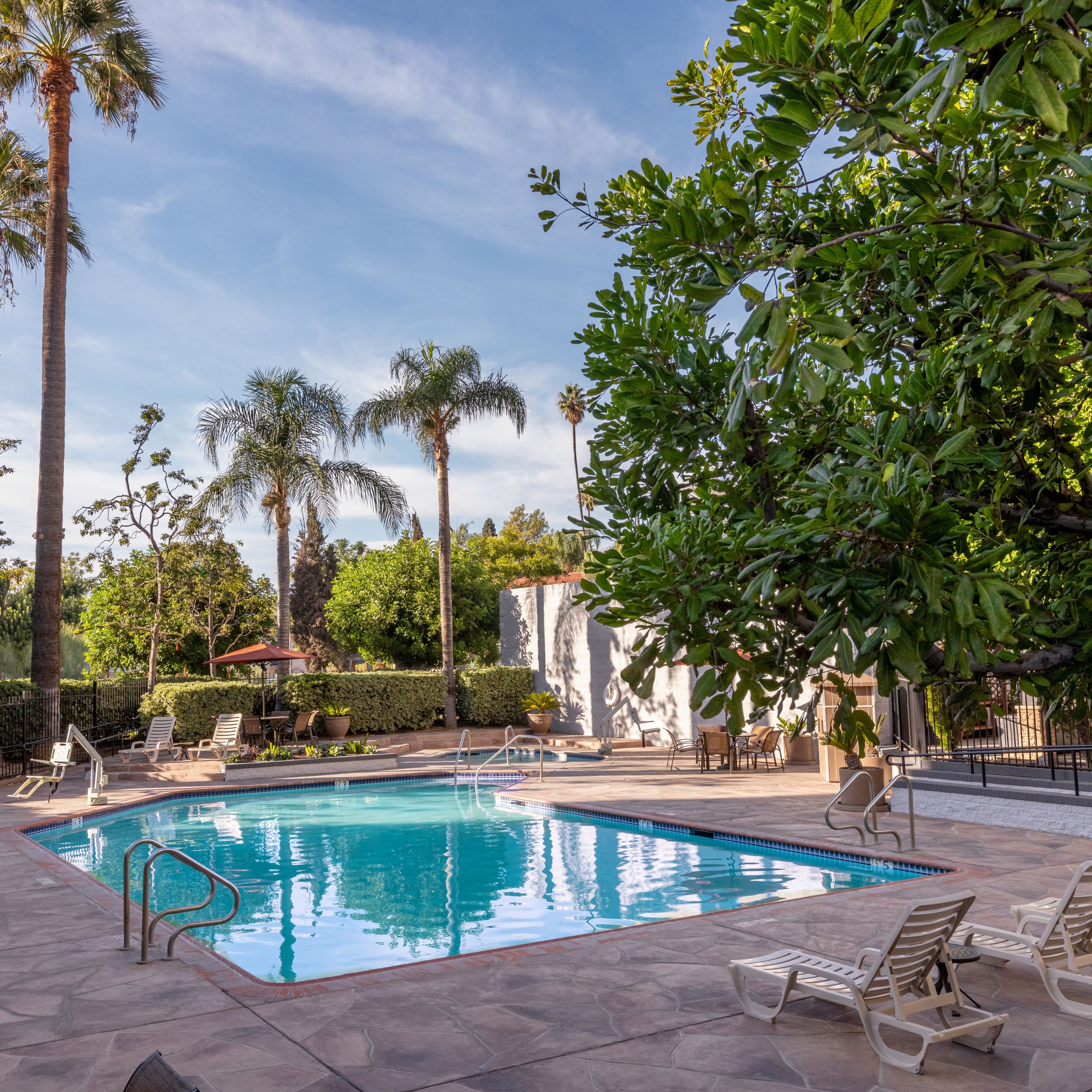 Marriott Riverside at the Convention Center