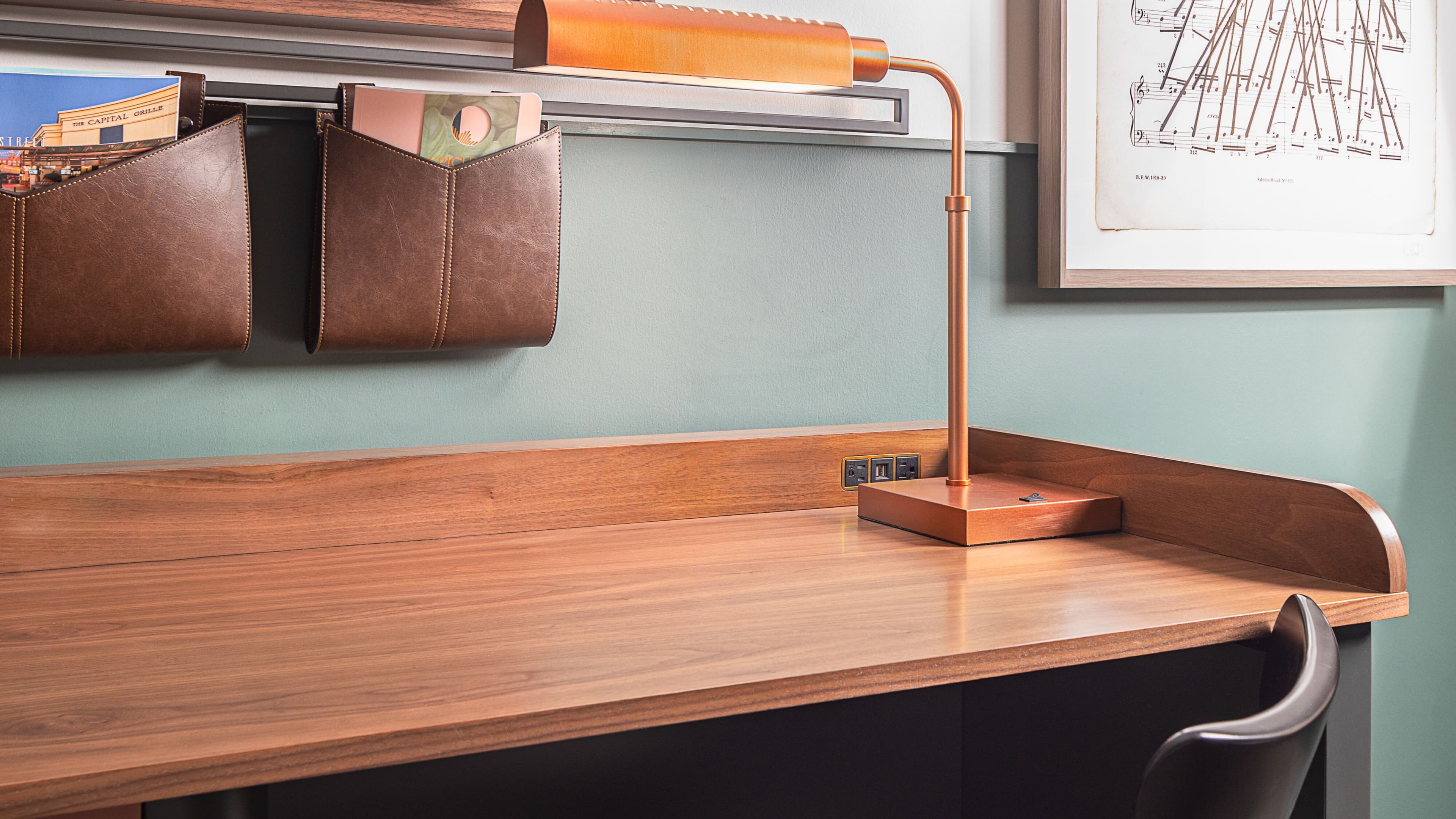 Guestroom One King Bed - Image 8