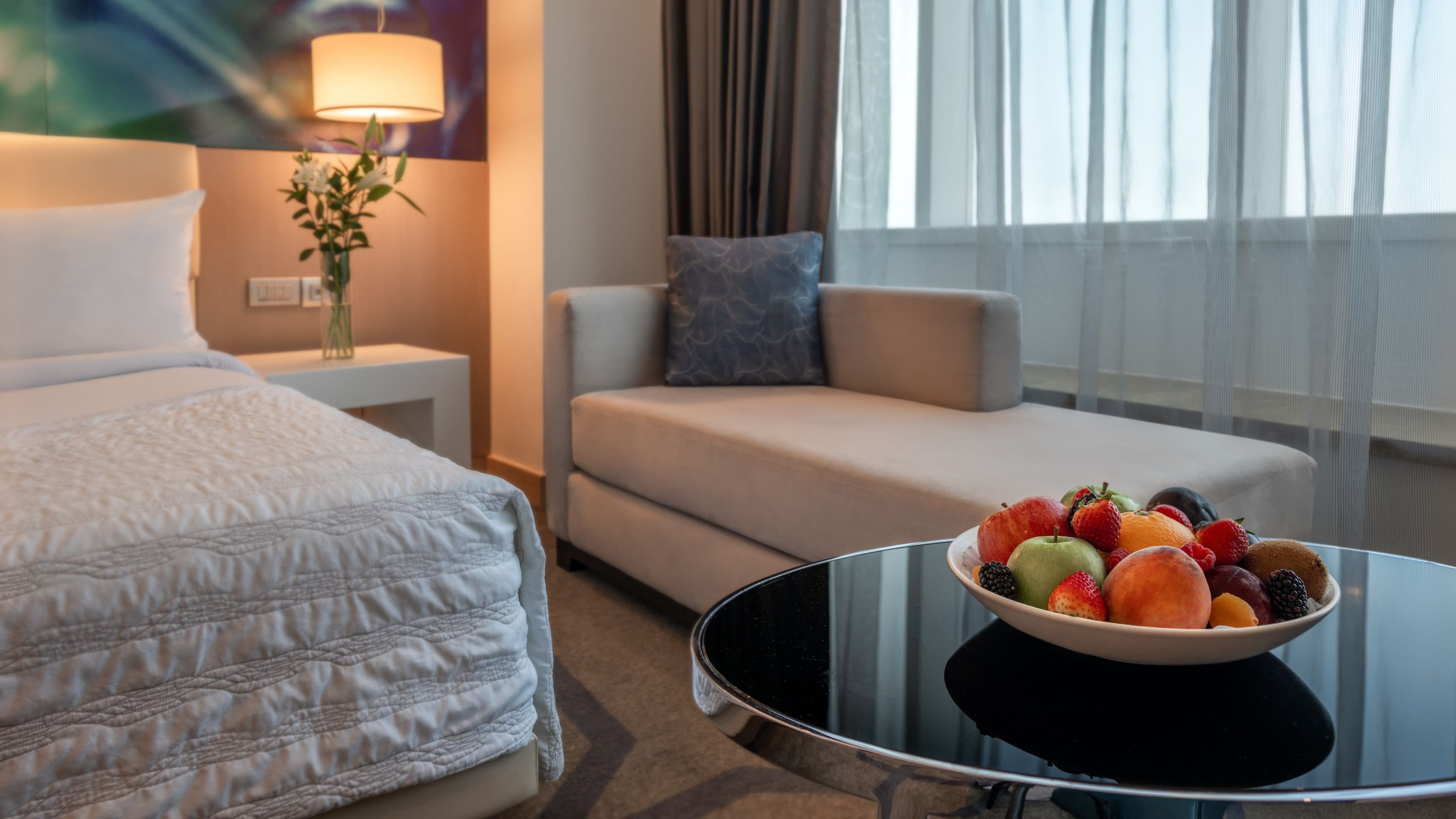 Deluxe Sea View Room - Image 6