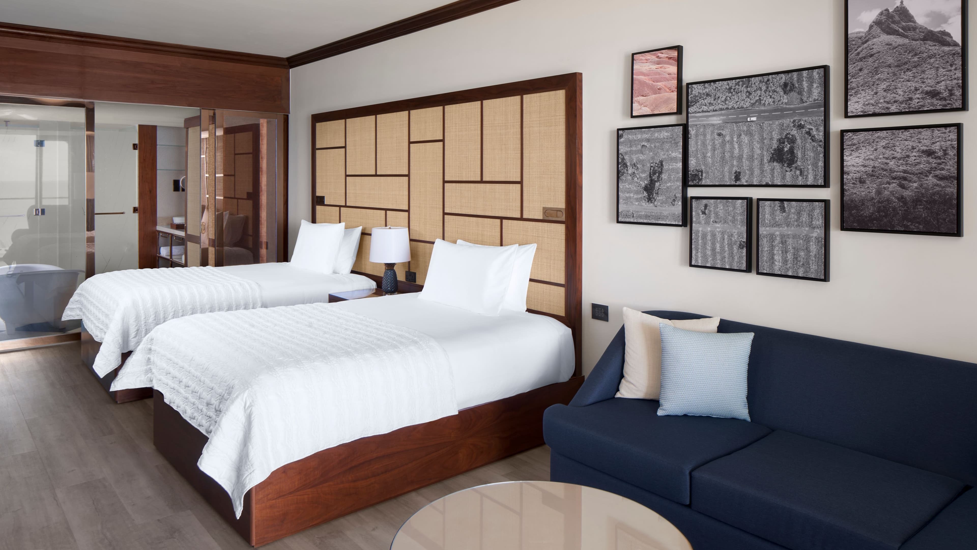 Junior Suite - Image 1