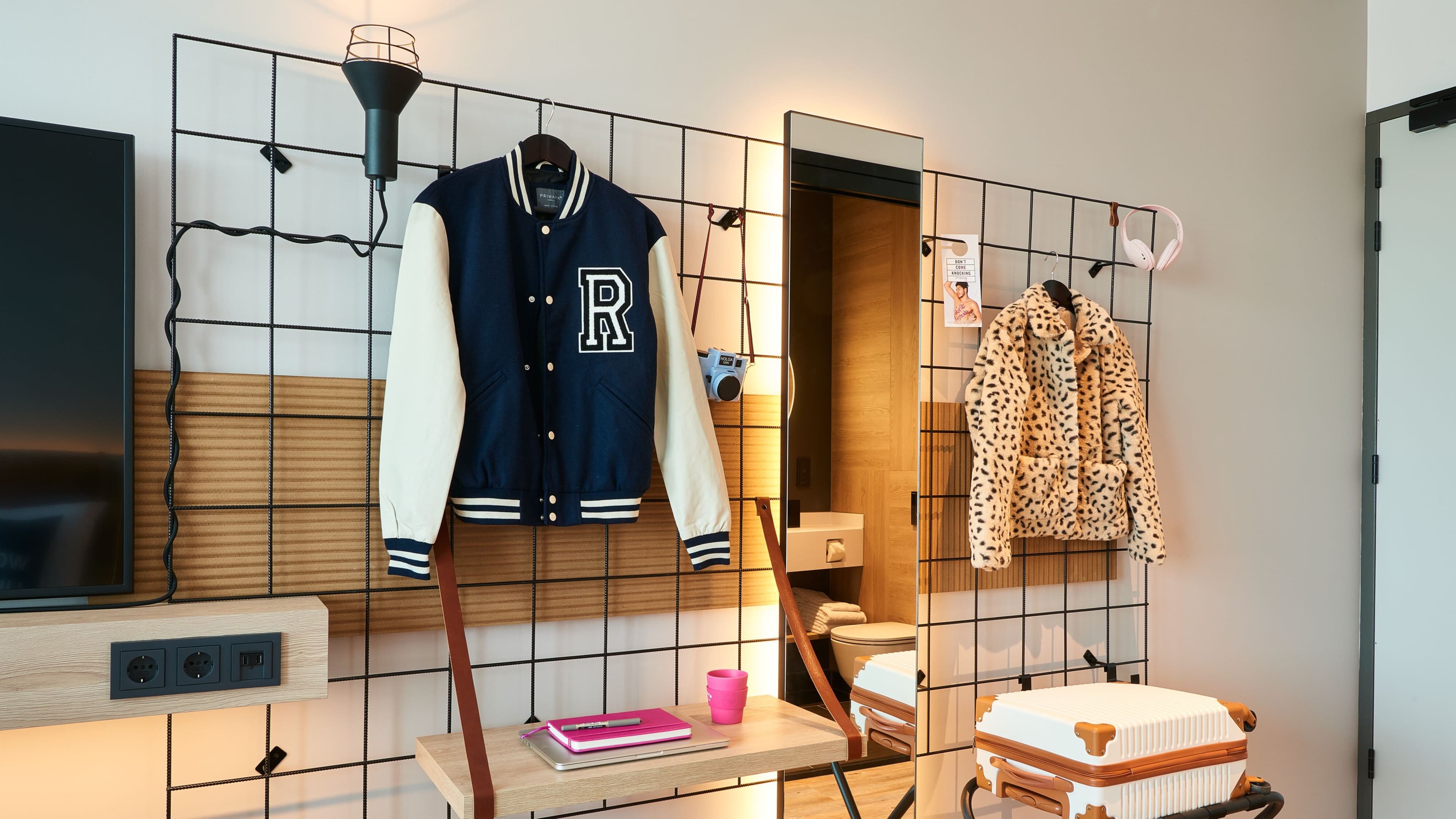 Moxy Sleeper - Image 4