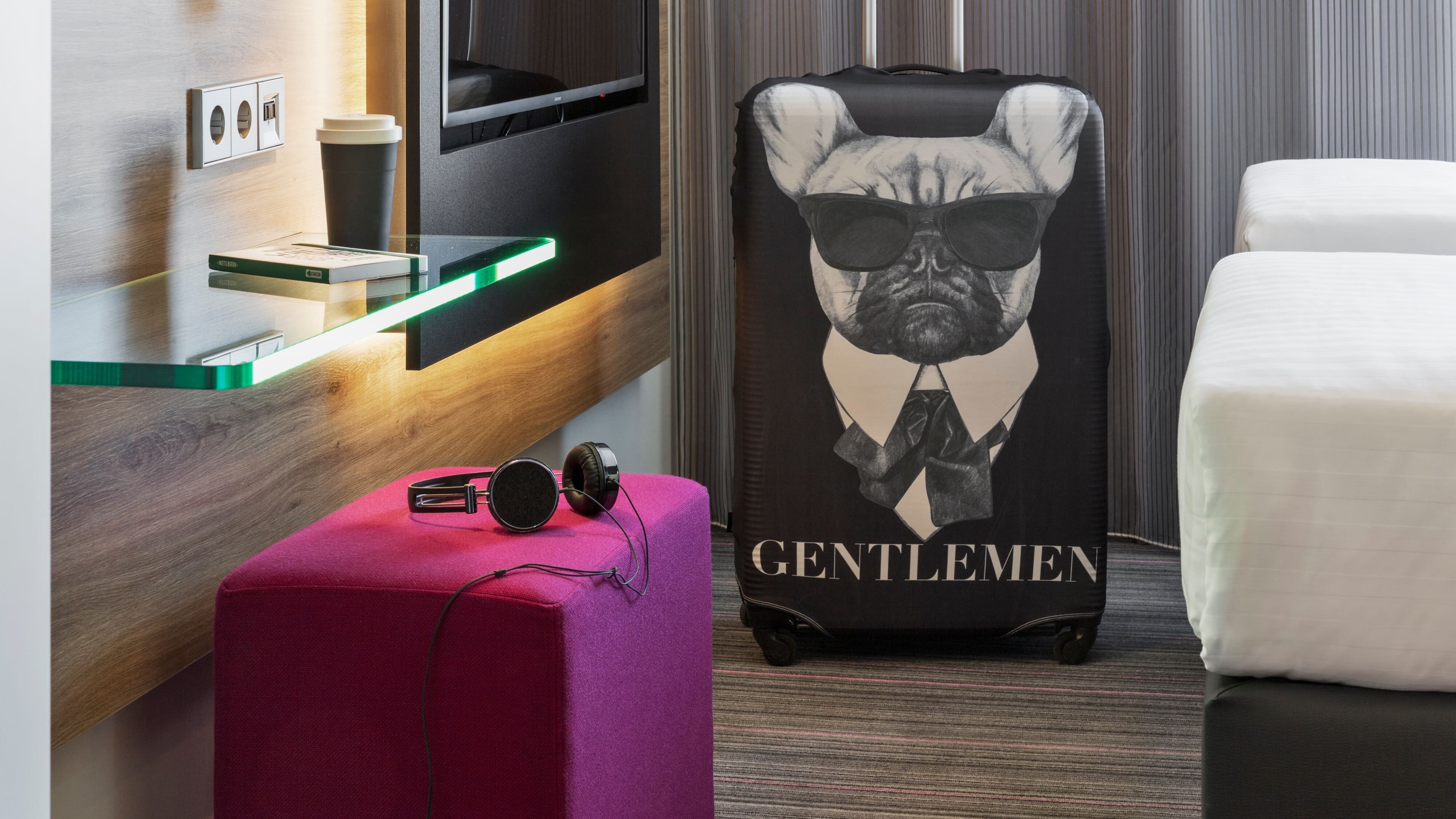 Moxy Twin Sleeper - Image 4