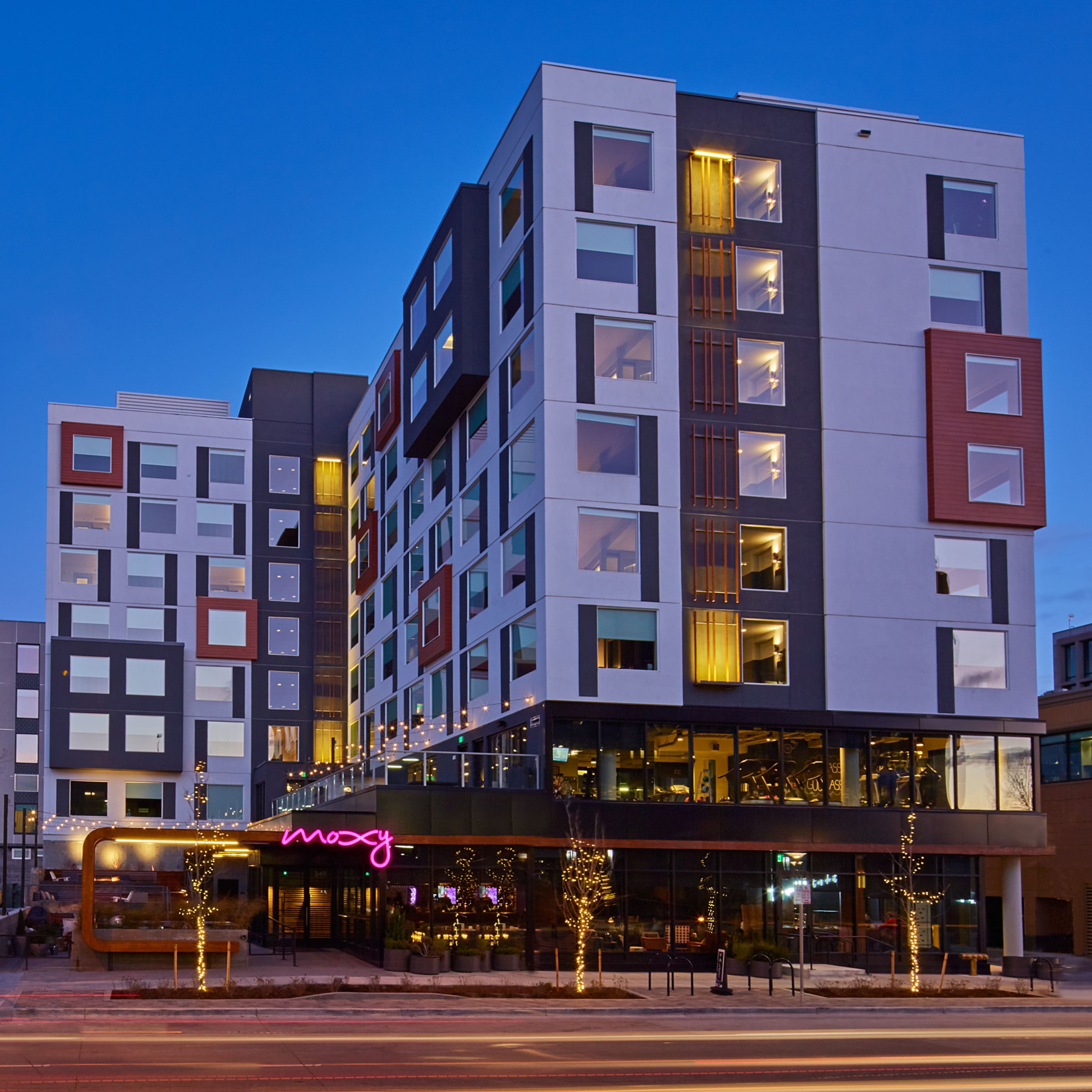 Moxy Denver Cherry Creek
