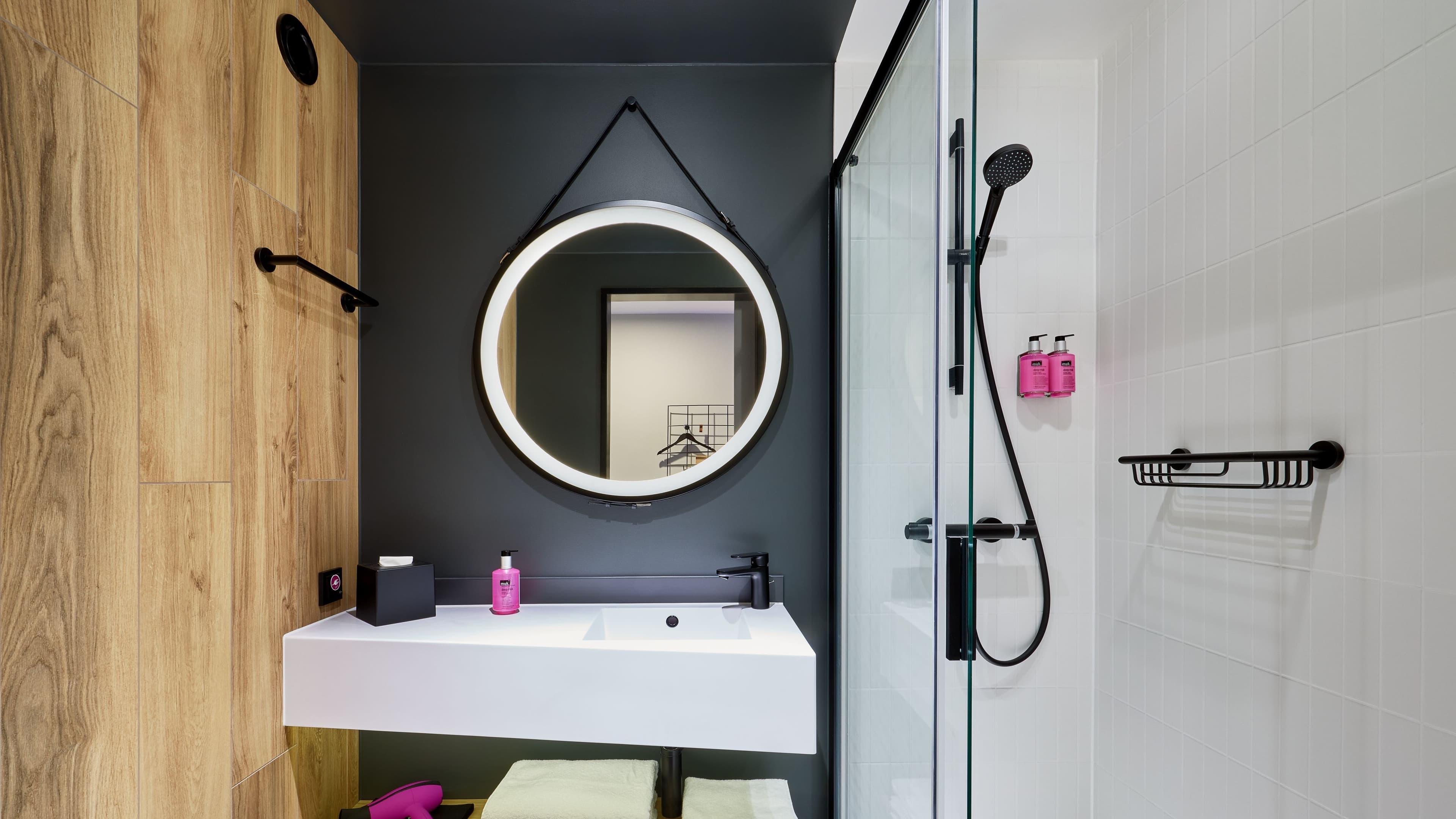 Moxy Sleeper - Image 3