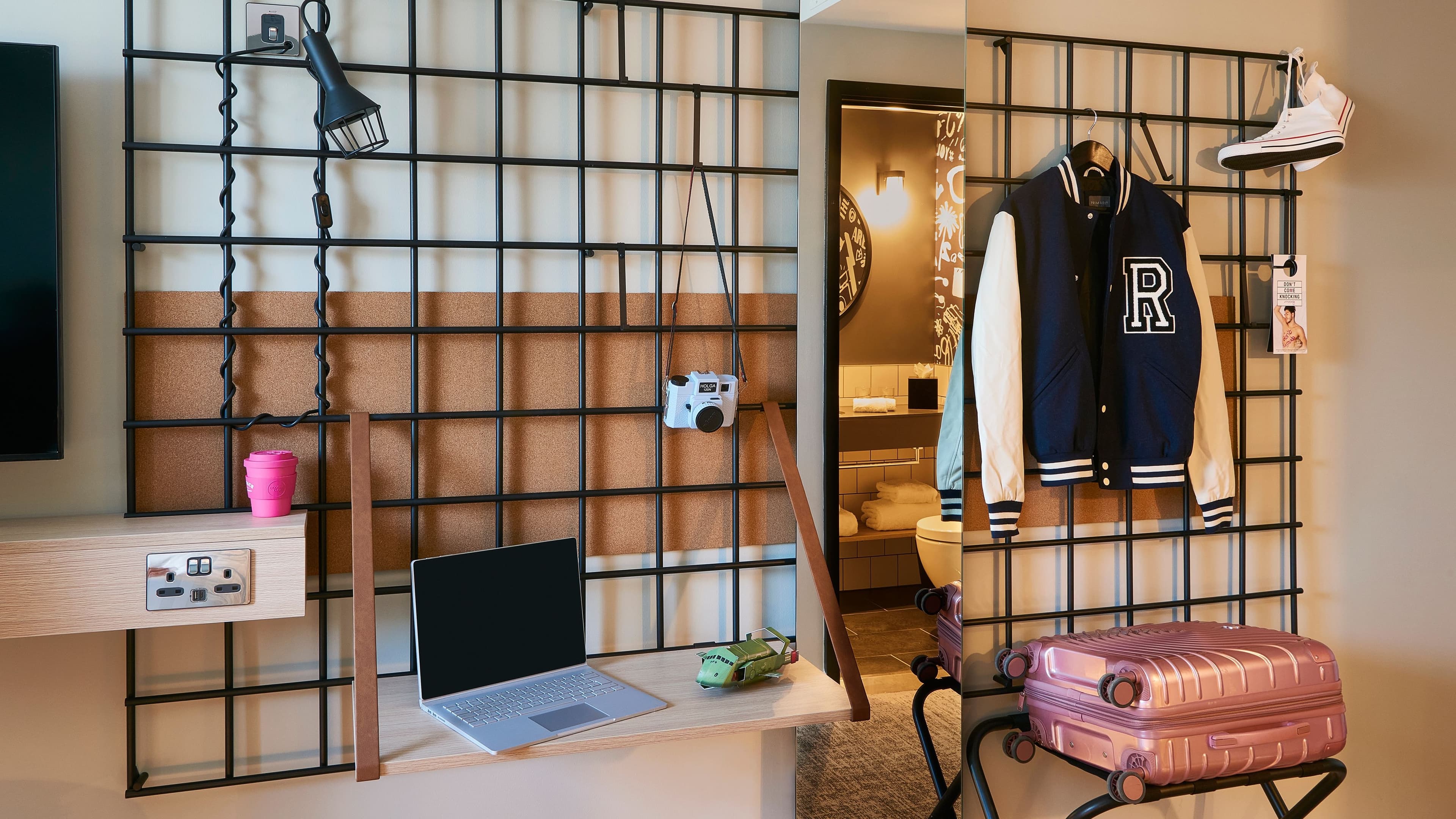 Moxy Sleeper - Image 9